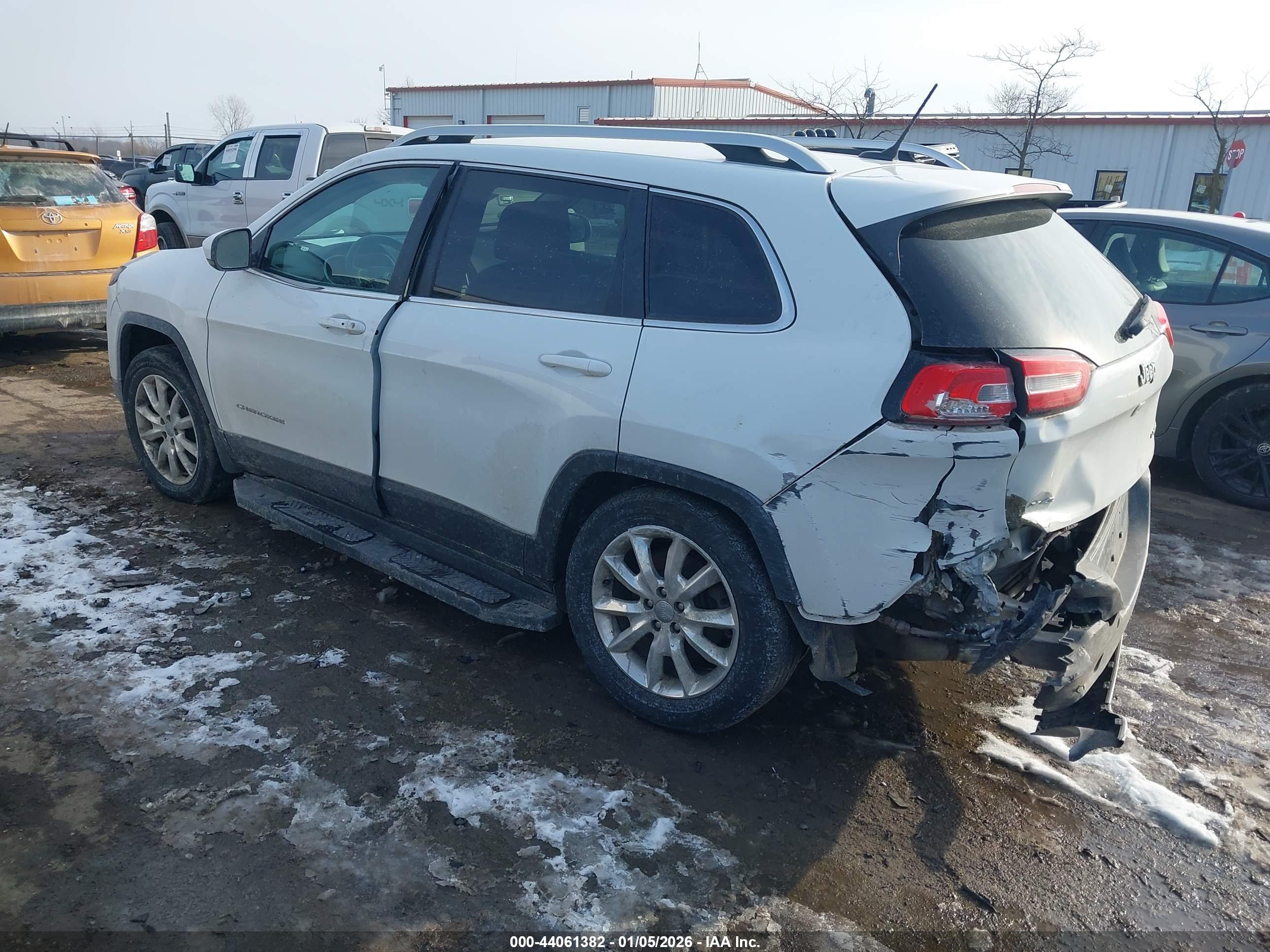 JEEP CHEROKEE image 3