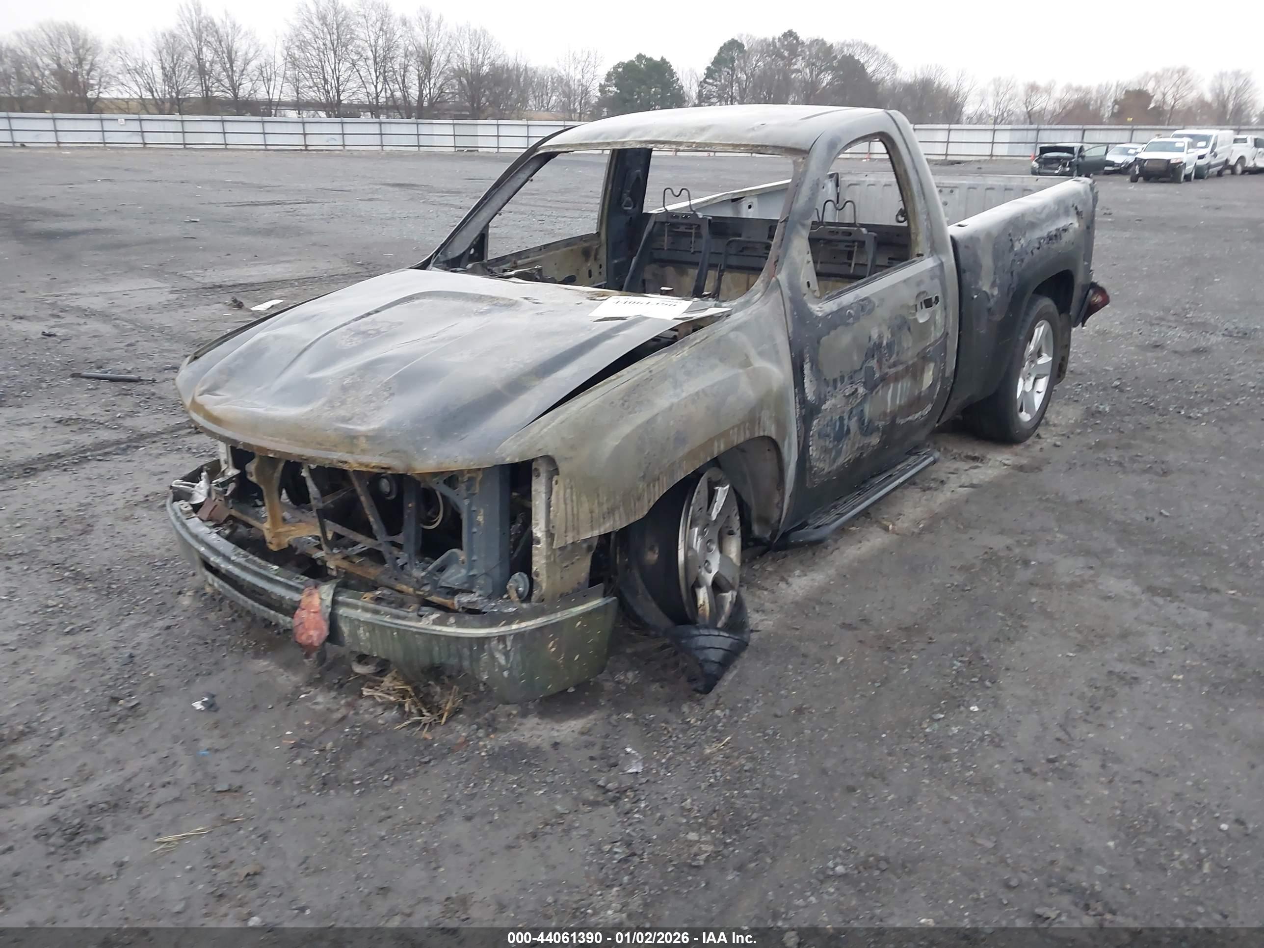 GMC SIERRA image 6