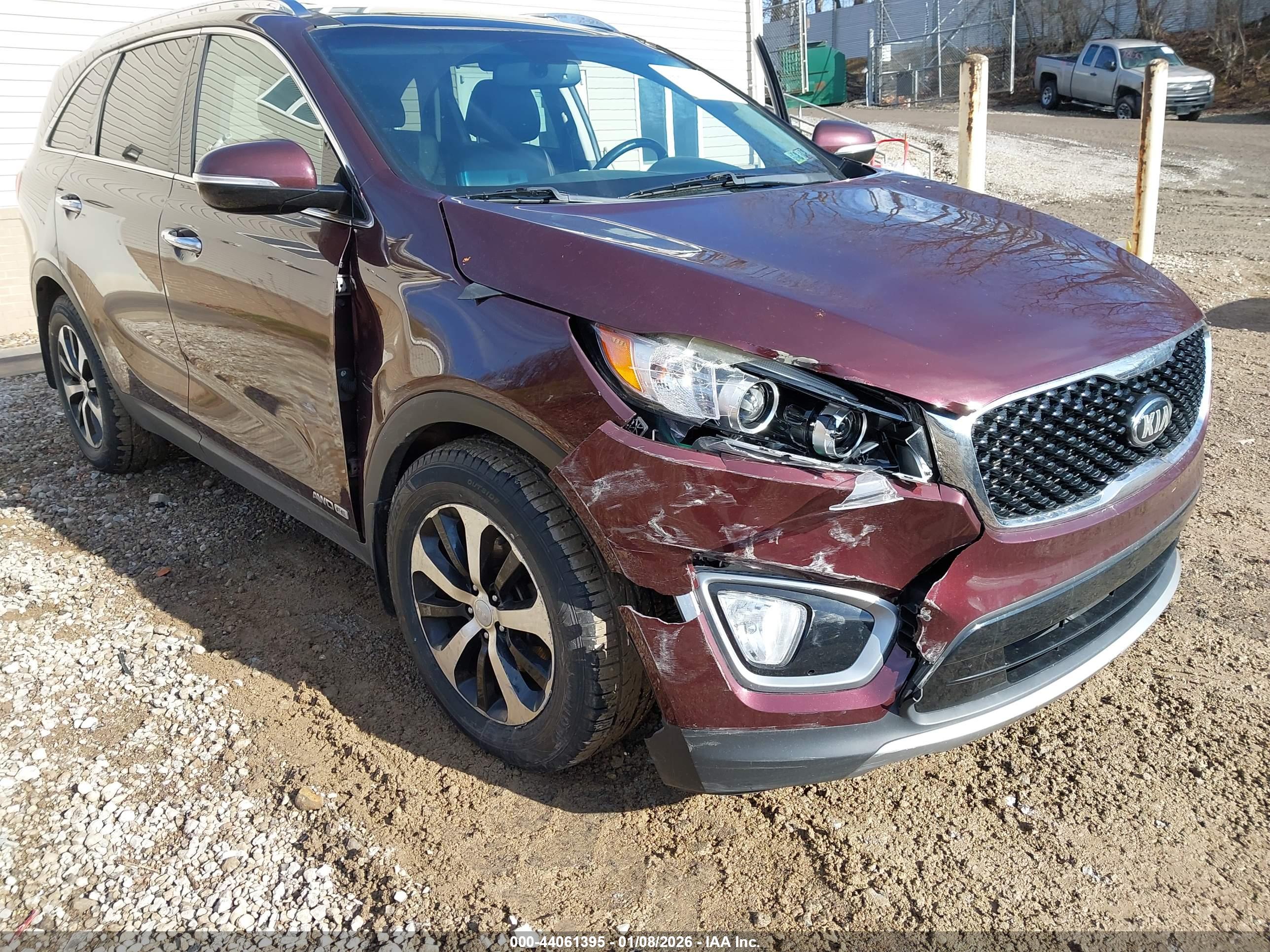 KIA SORENTO image 6