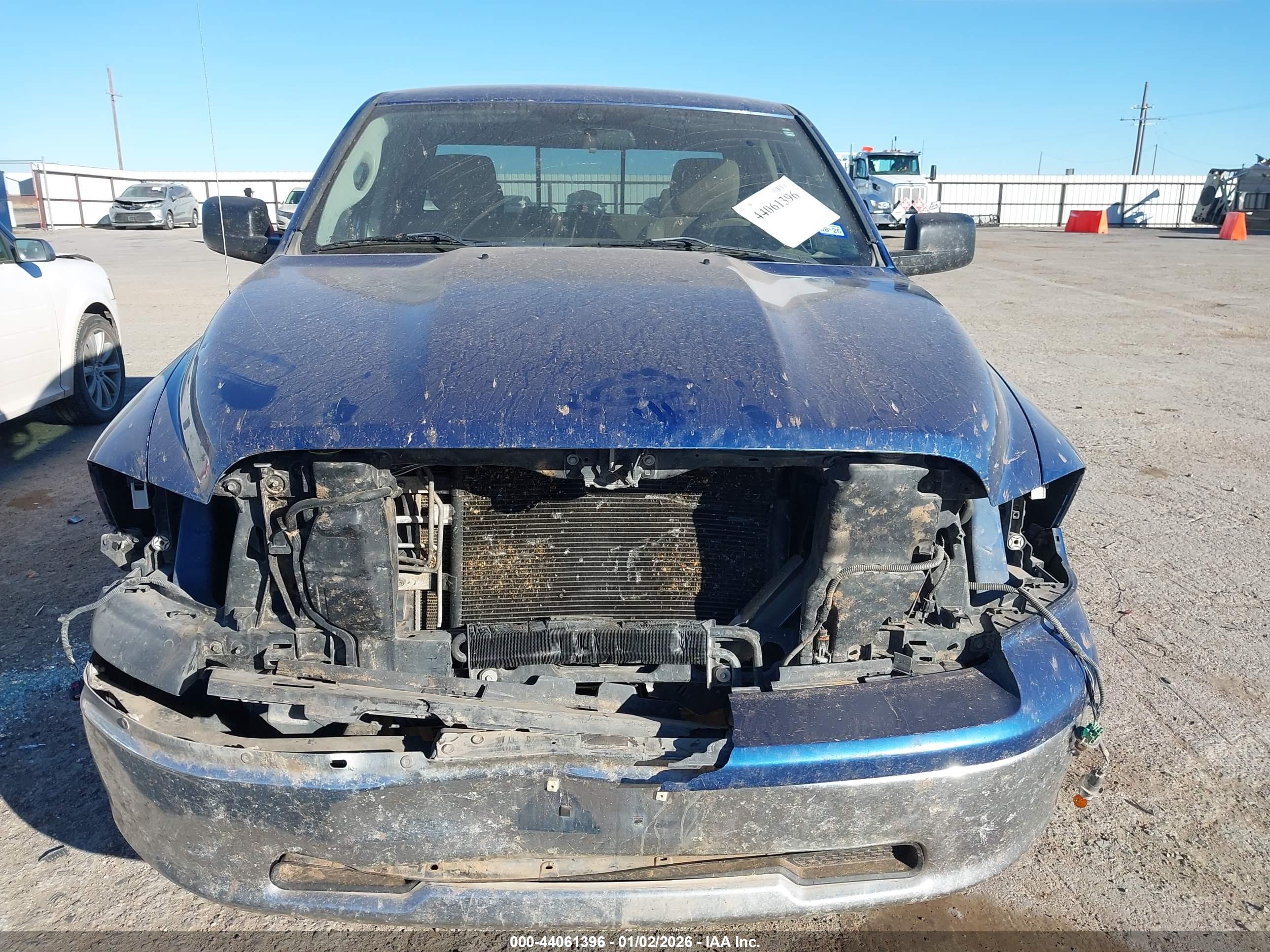DODGE RAM image 6