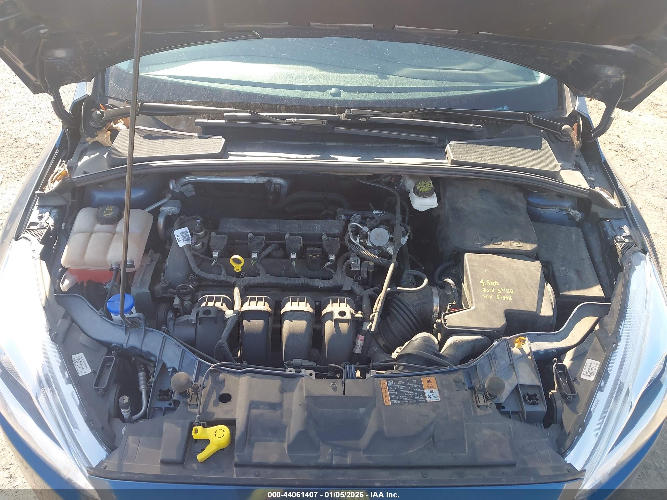 FORD FOCUS image 10
