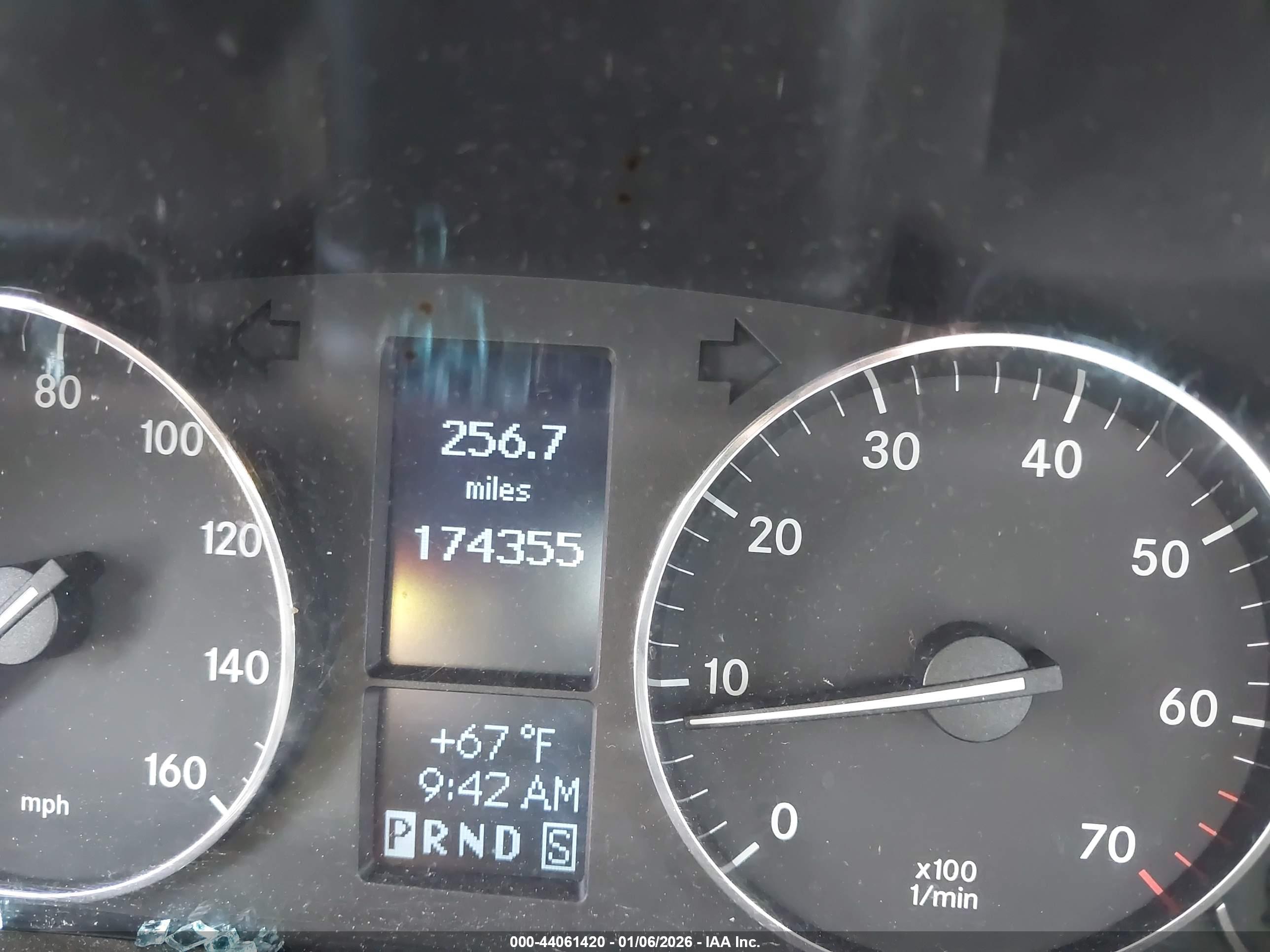 MERCEDES-BENZ C image 7