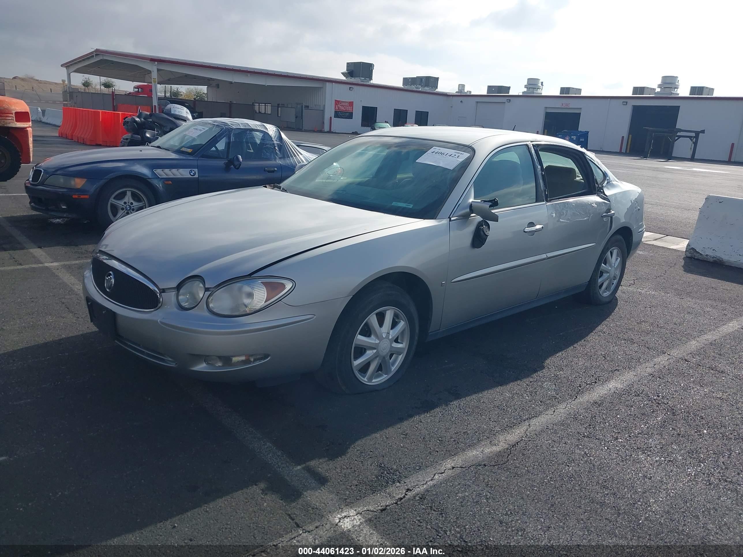BUICK LACROSSE image 6