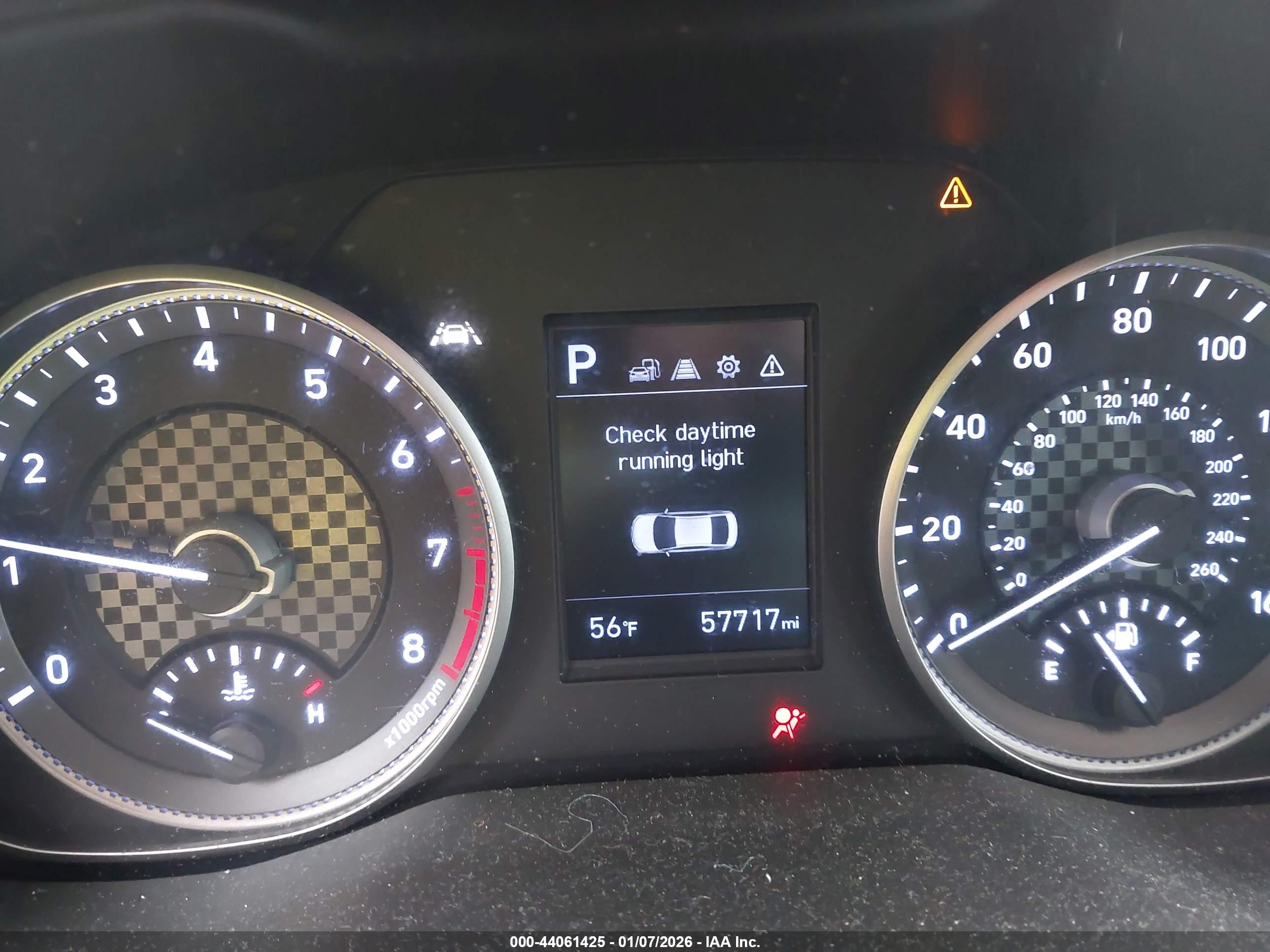 HYUNDAI ELANTRA image 7