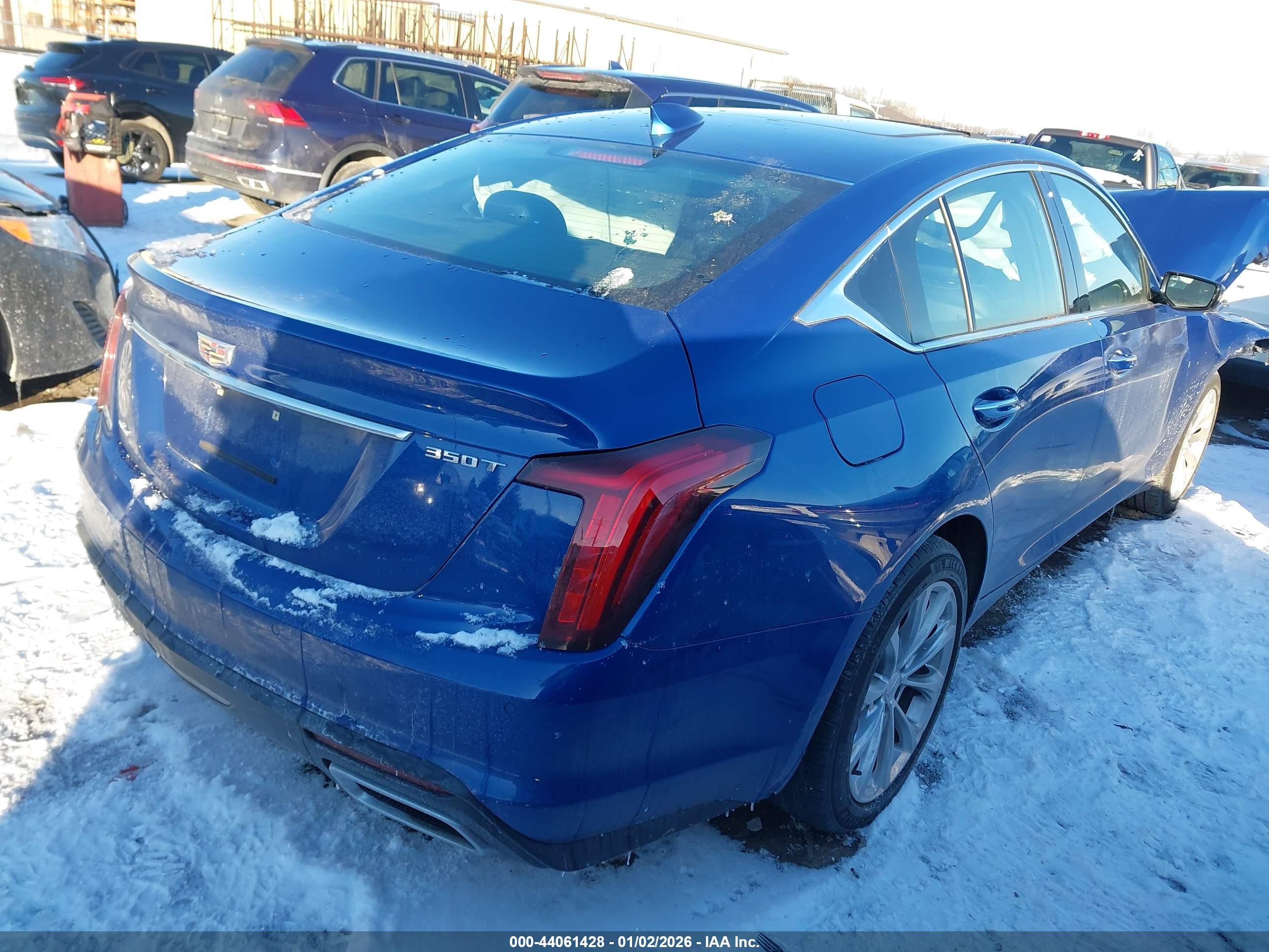 CADILLAC CT5 image 4
