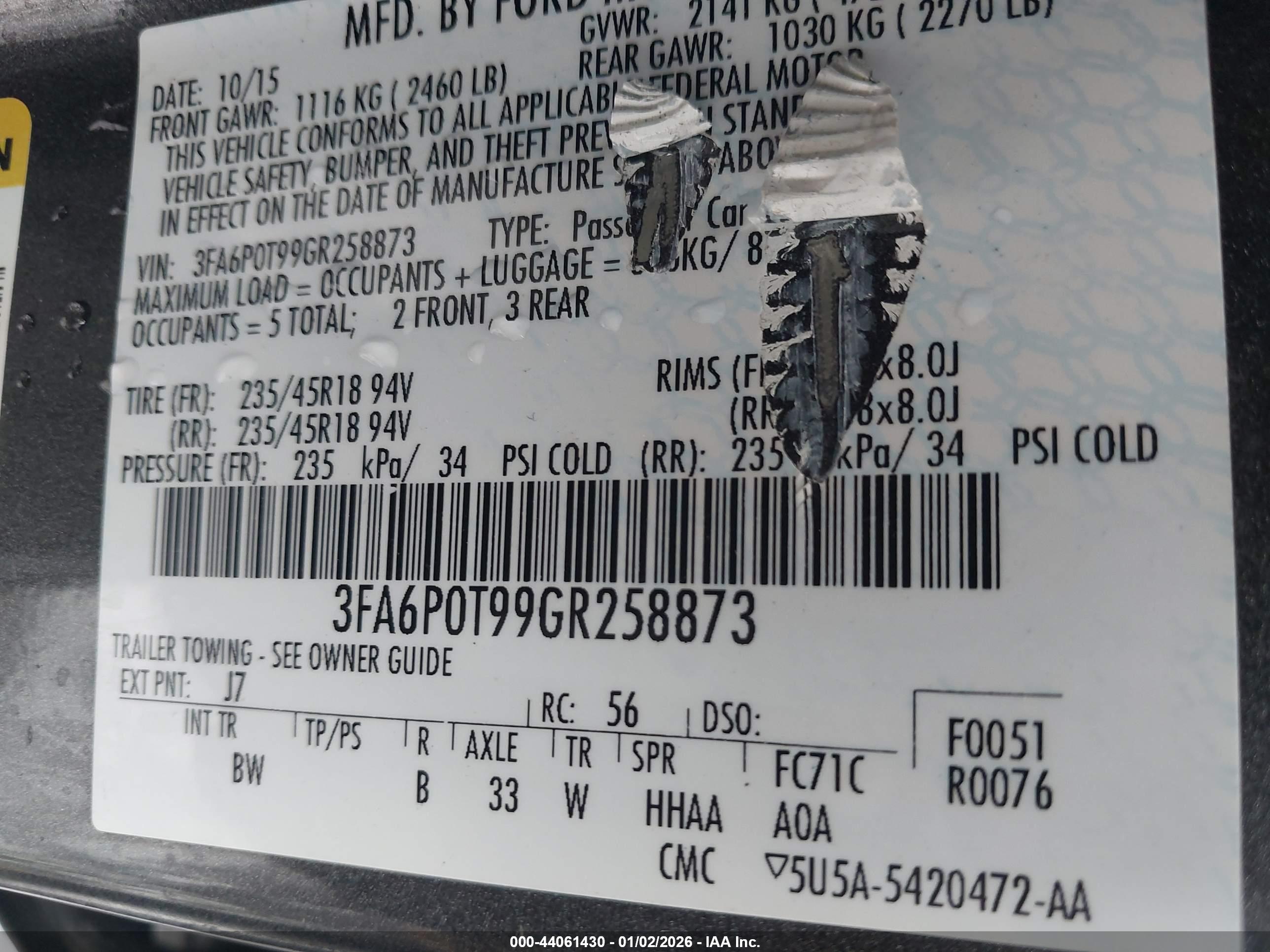 FORD FUSION image 9