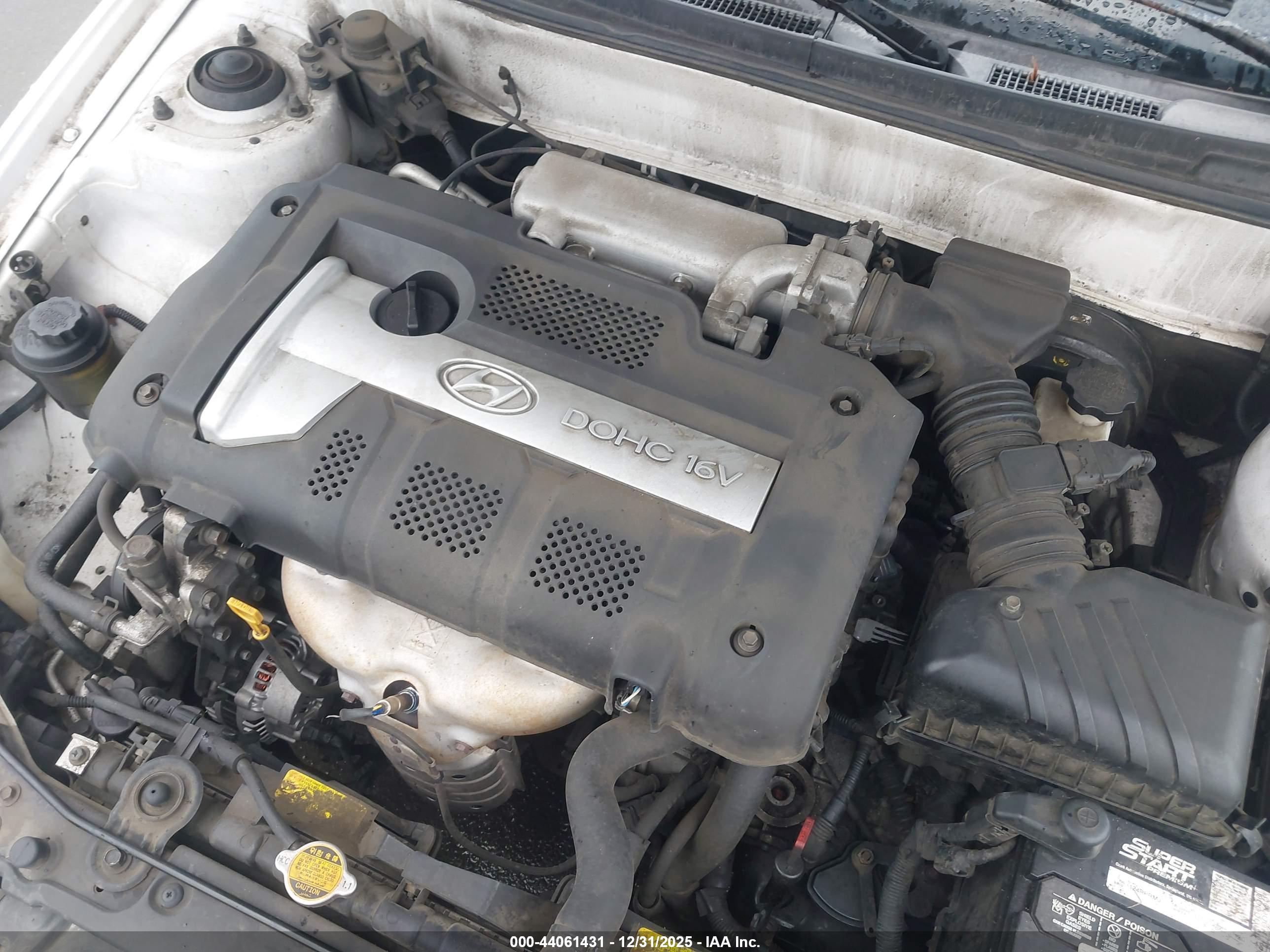 HYUNDAI ELANTRA image 10