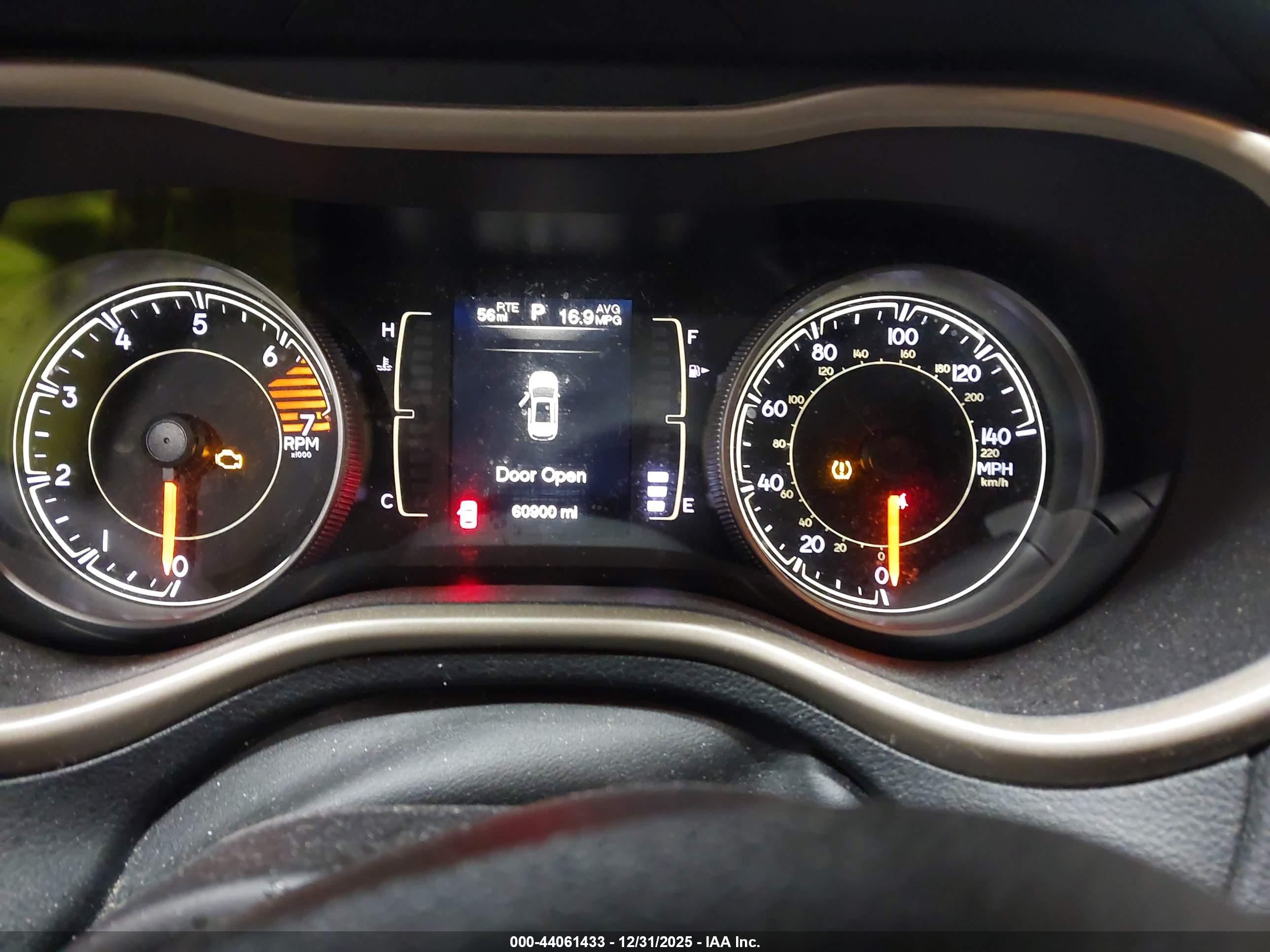 JEEP CHEROKEE image 7