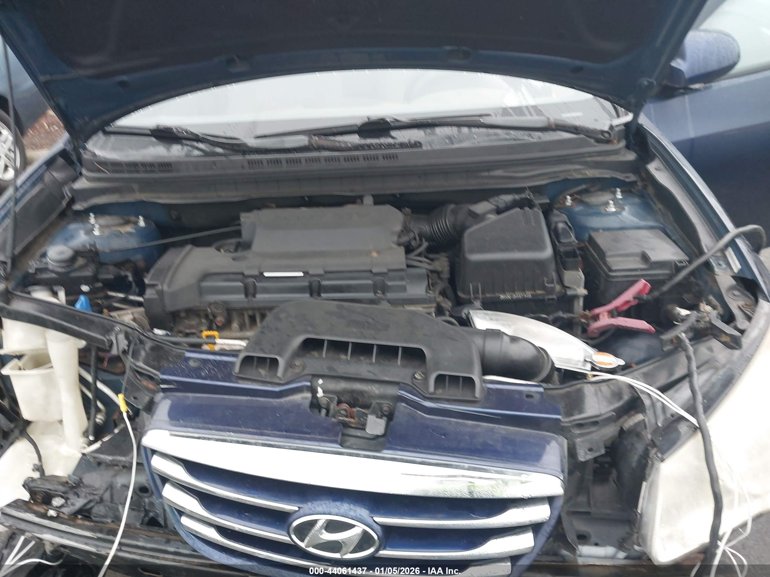 HYUNDAI ELANTRA image 10