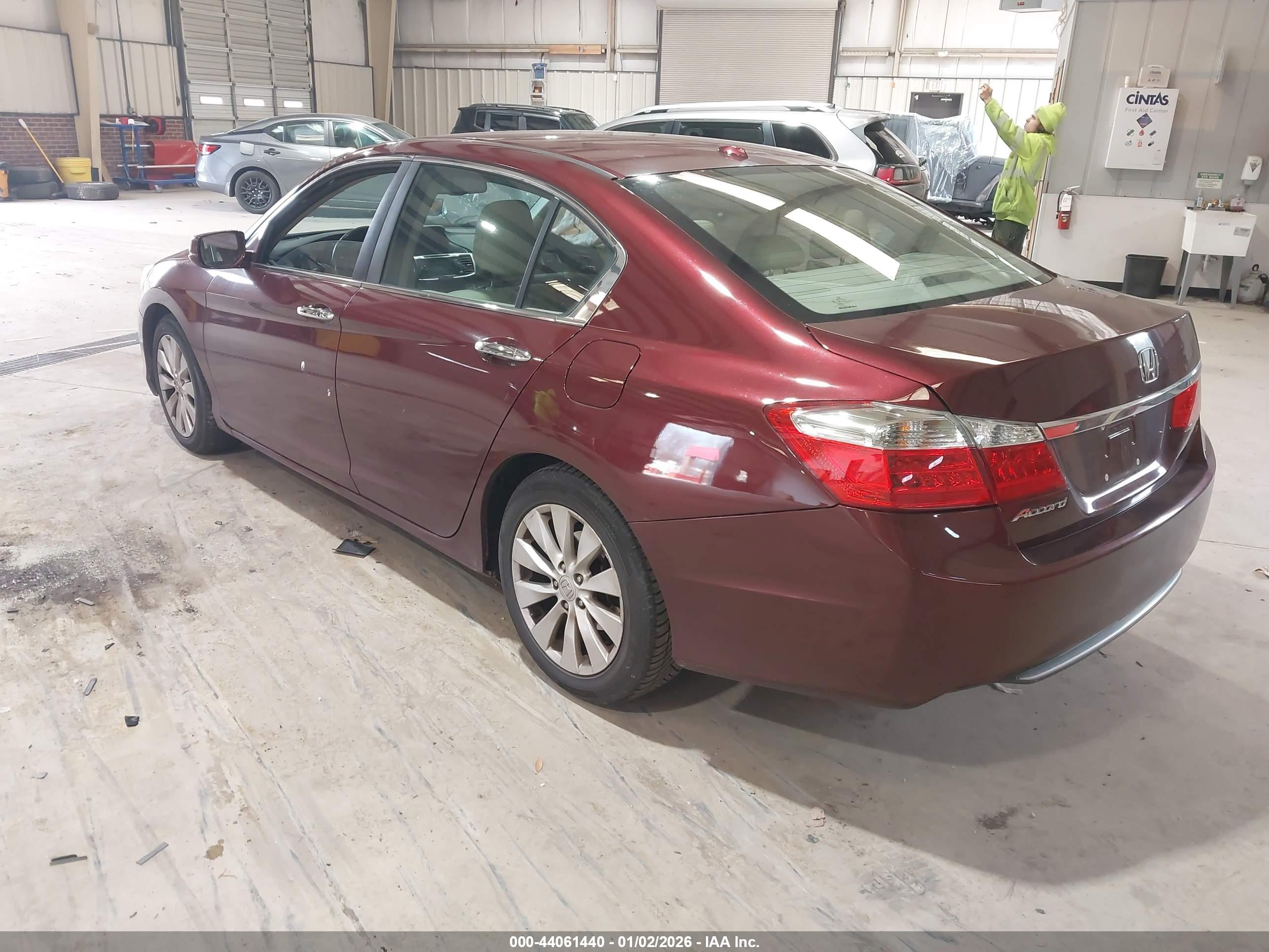 HONDA ACCORD image 3