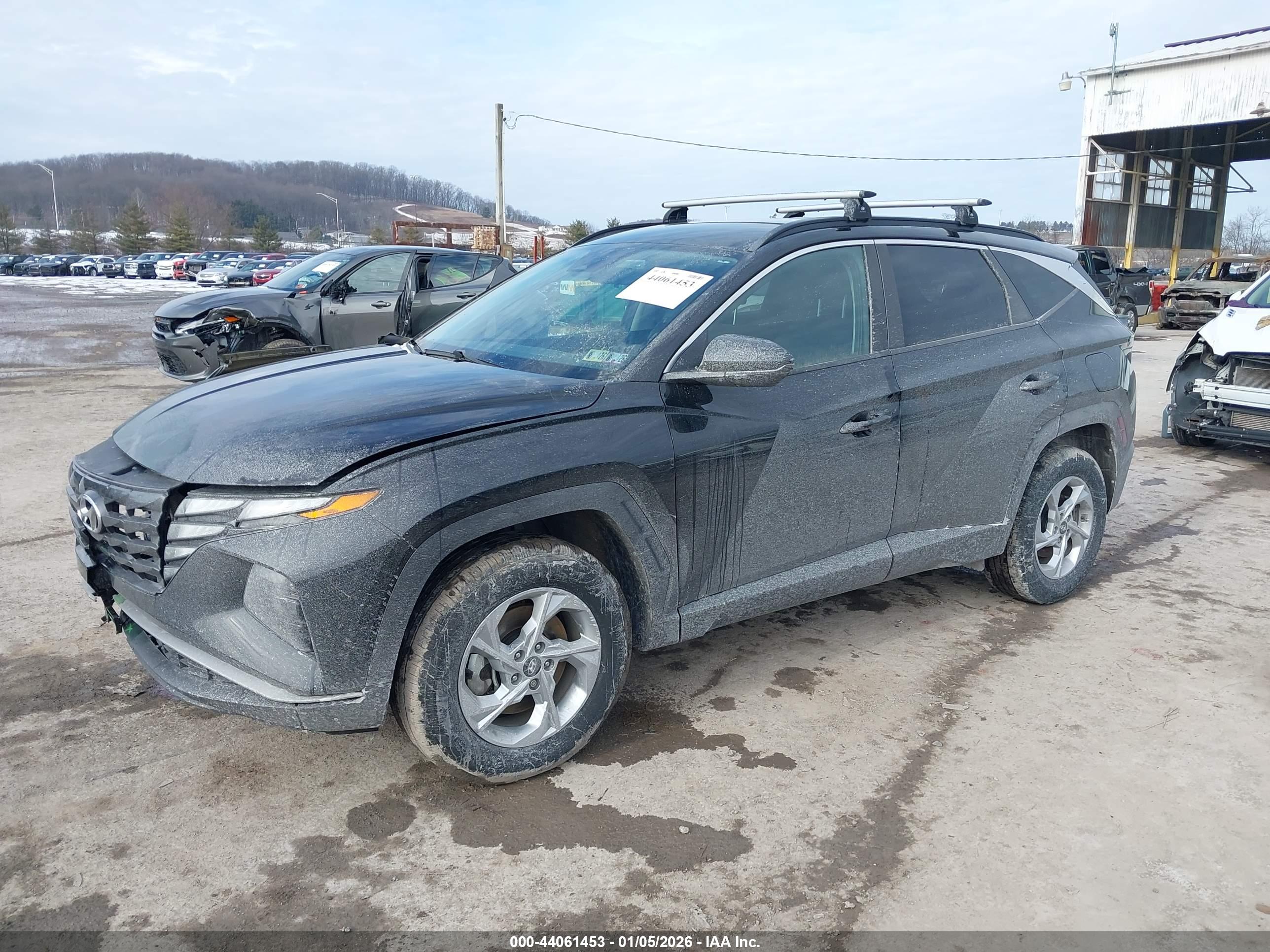 HYUNDAI TUCSON image 2