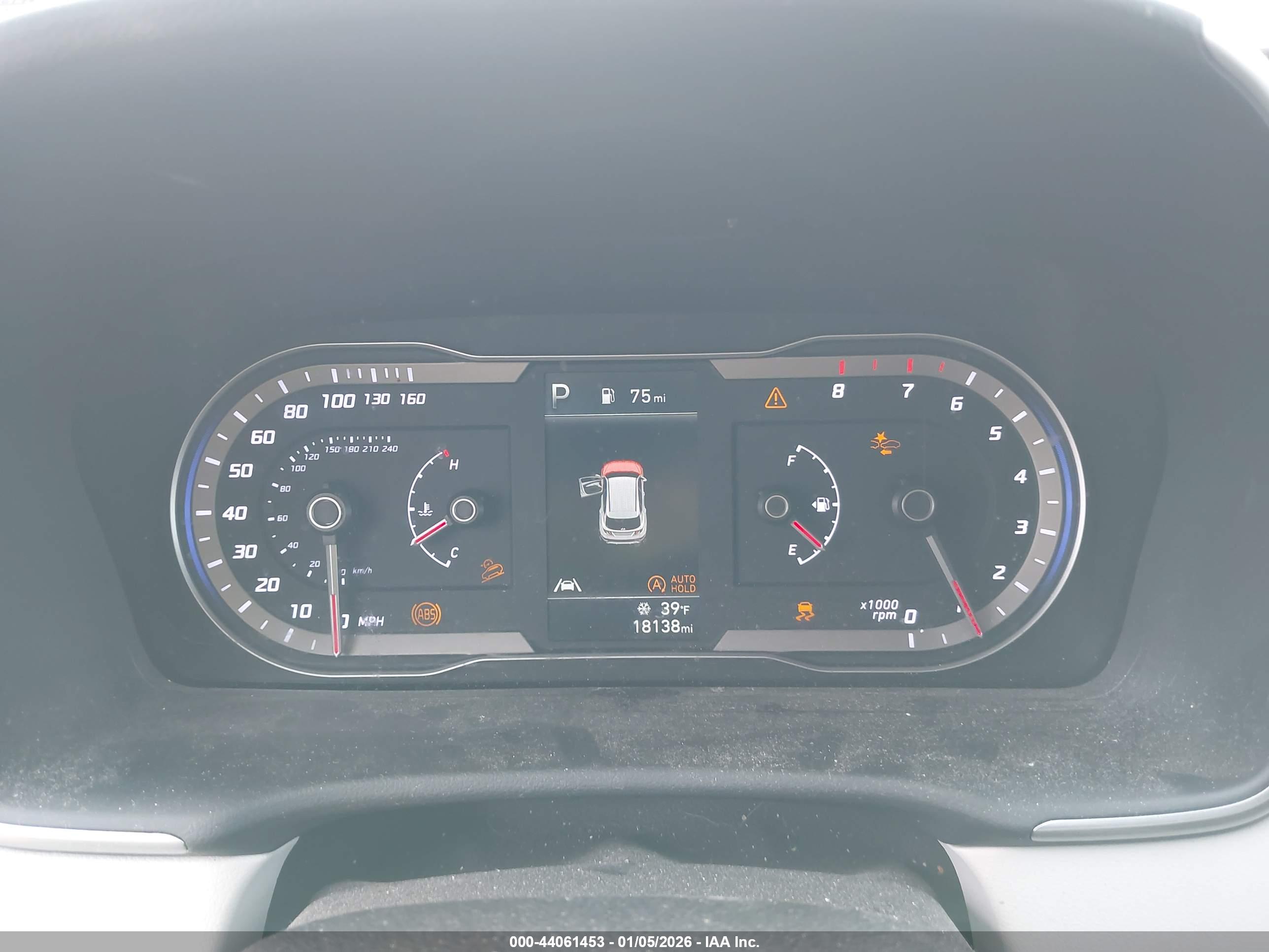 HYUNDAI TUCSON image 7