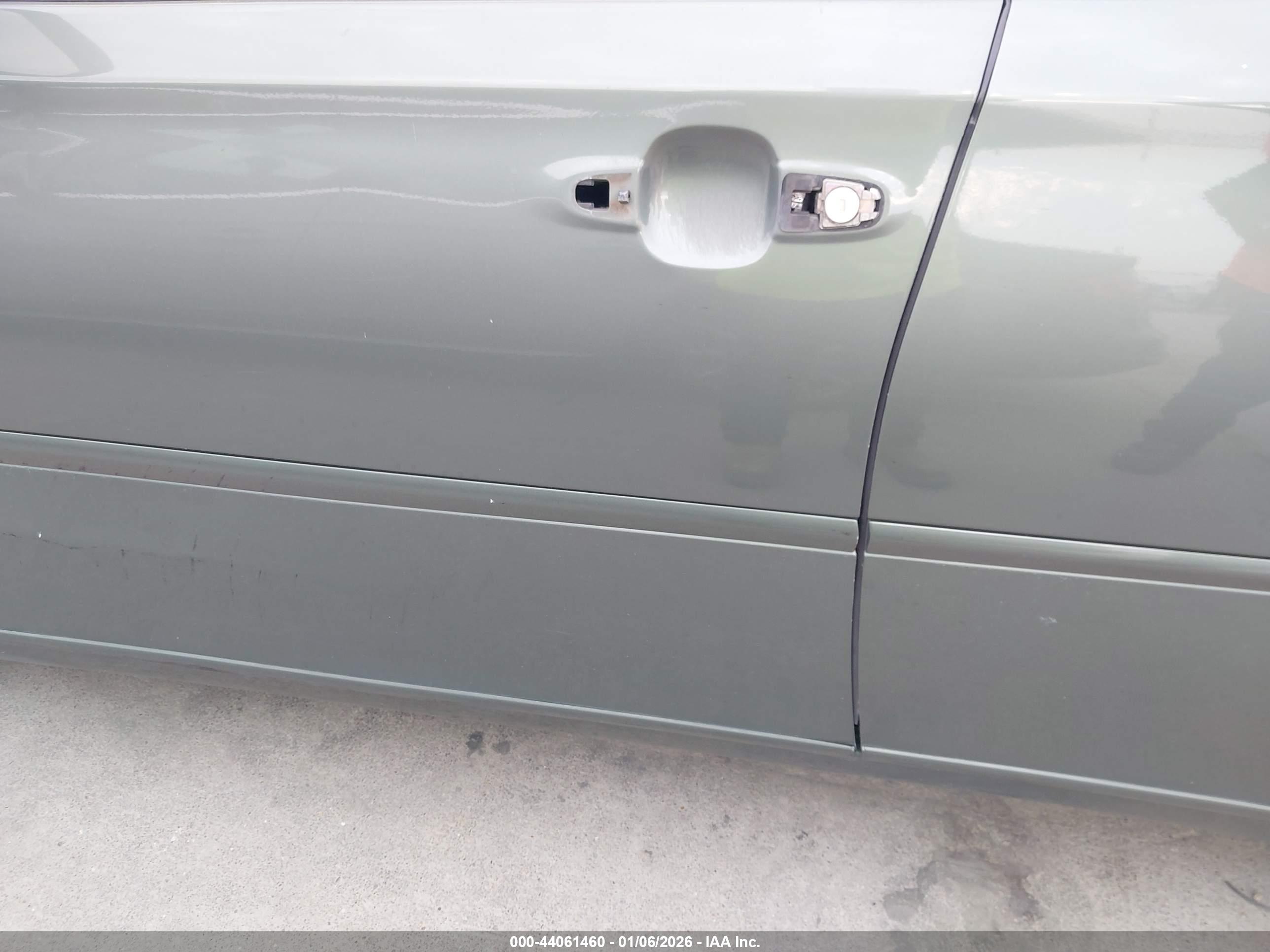 LEXUS ES image 6