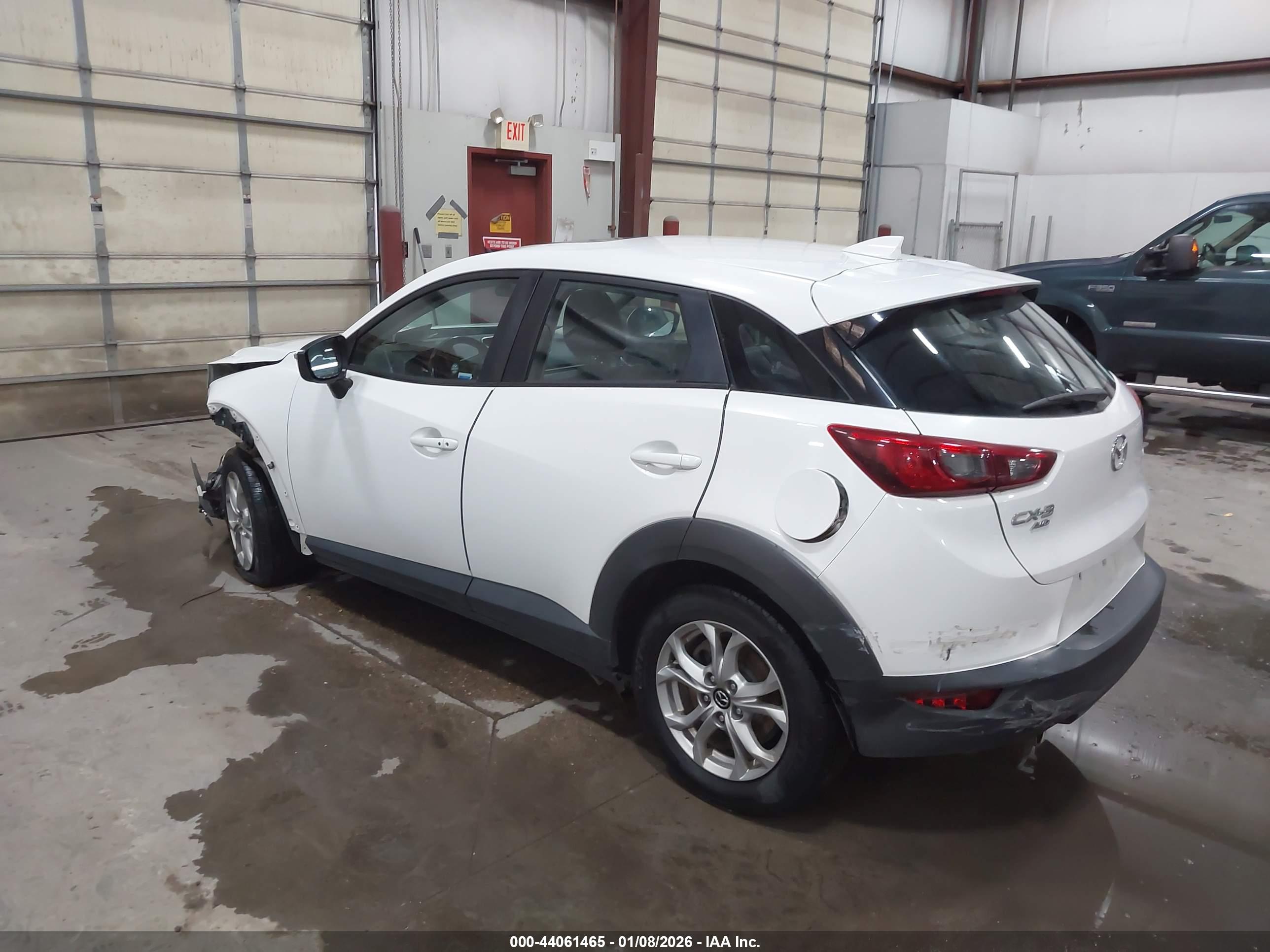MAZDA CX-3 image 3