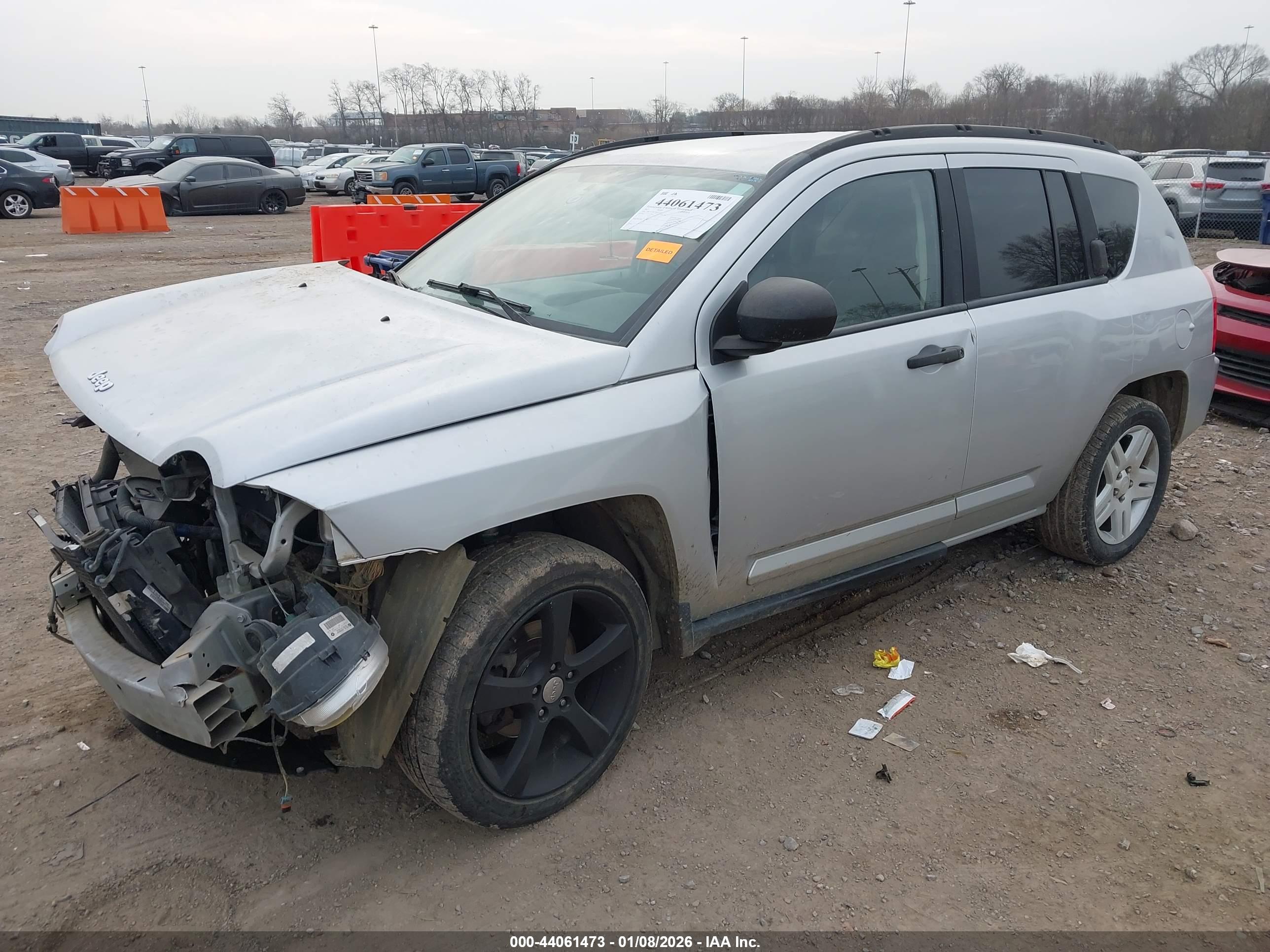 JEEP COMPASS image 2