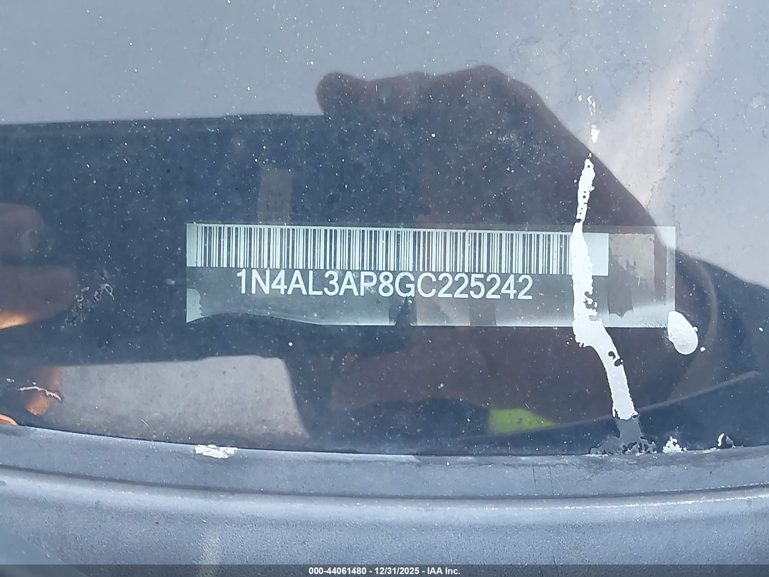 NISSAN ALTIMA image 9