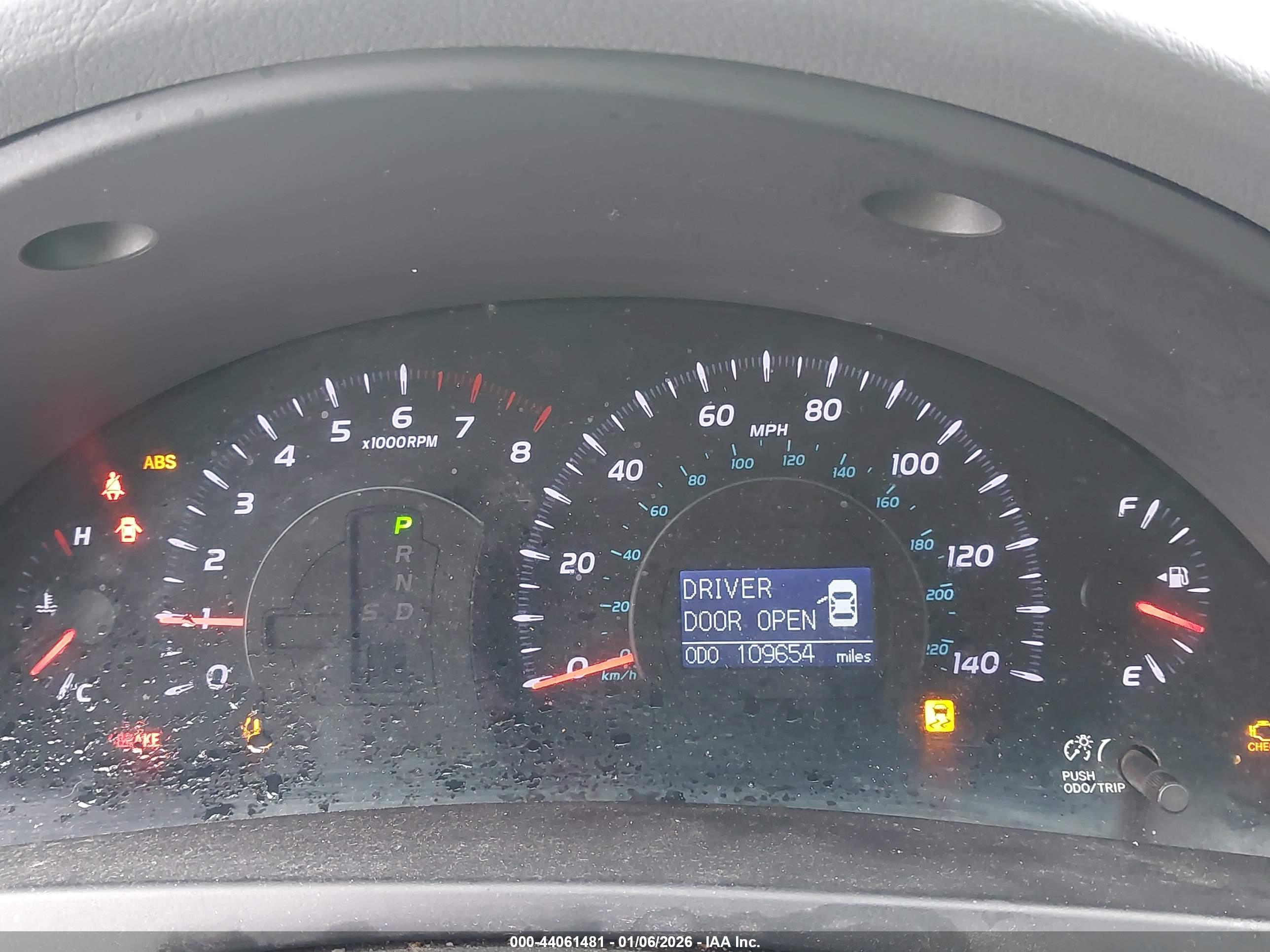 TOYOTA CAMRY image 7