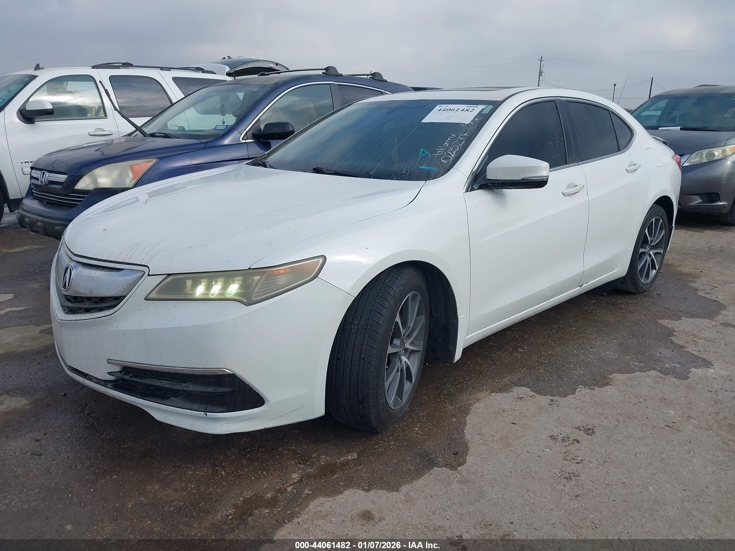 ACURA TLX image 2