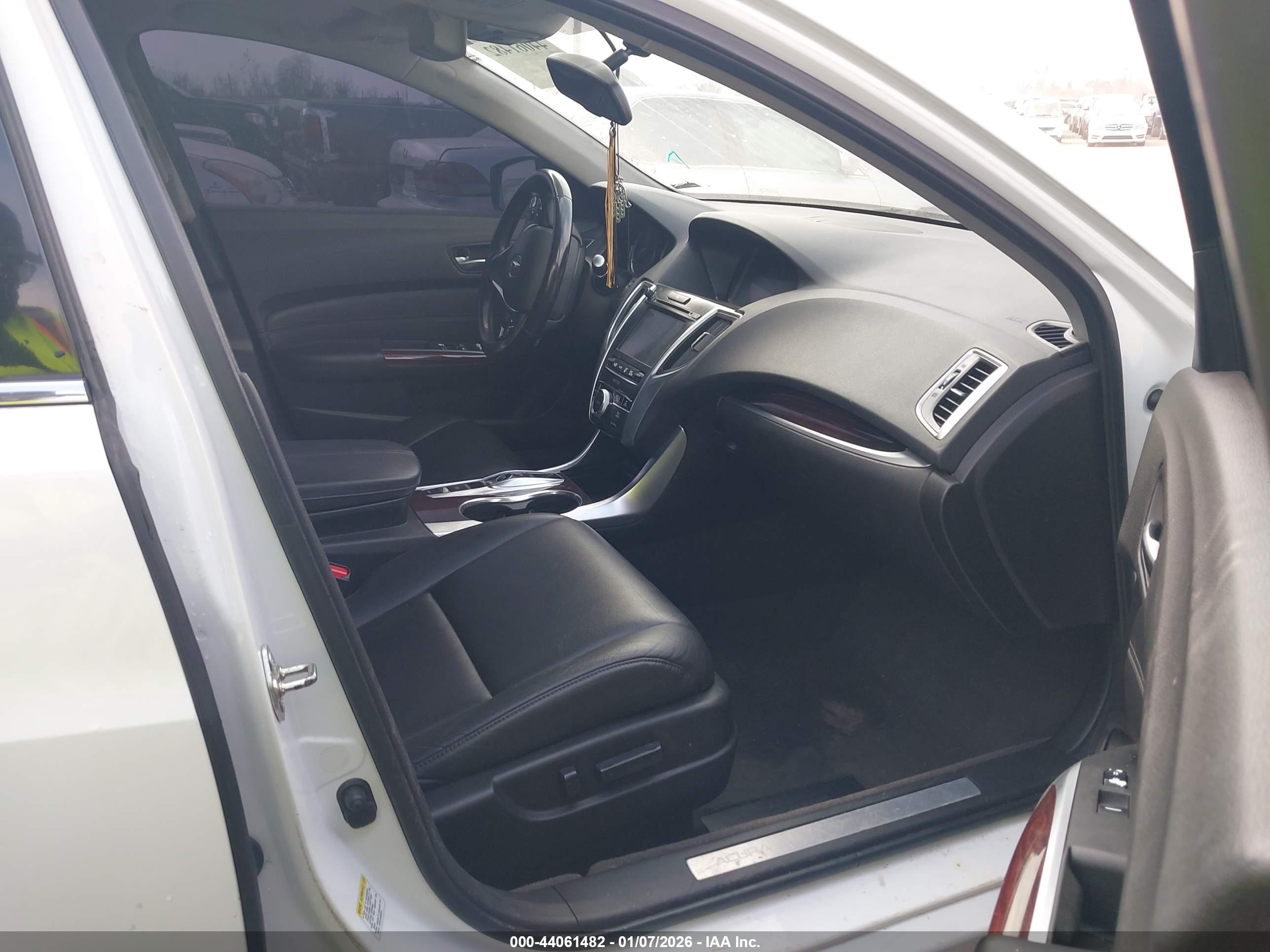 ACURA TLX image 5