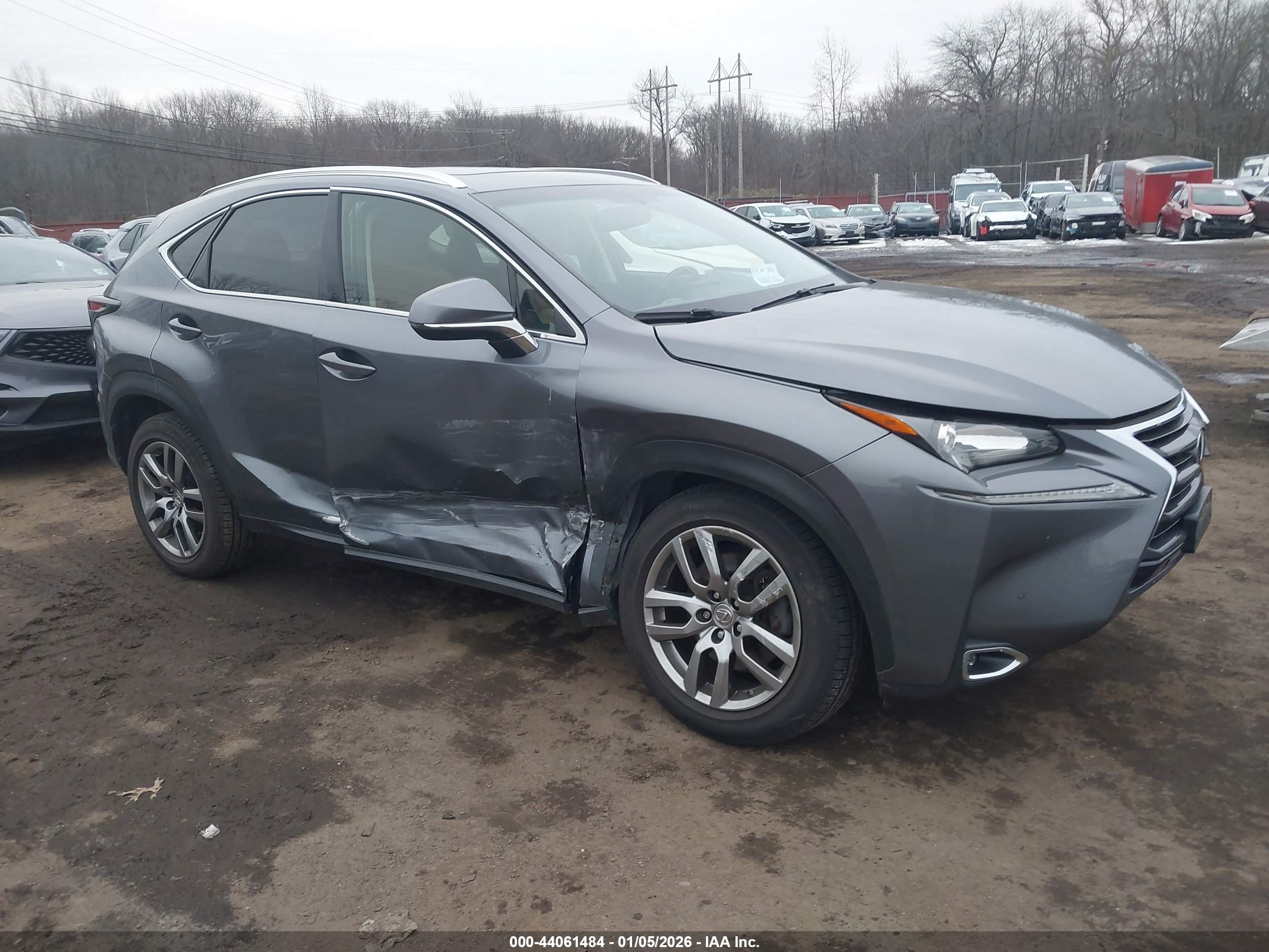 LEXUS NX image 6
