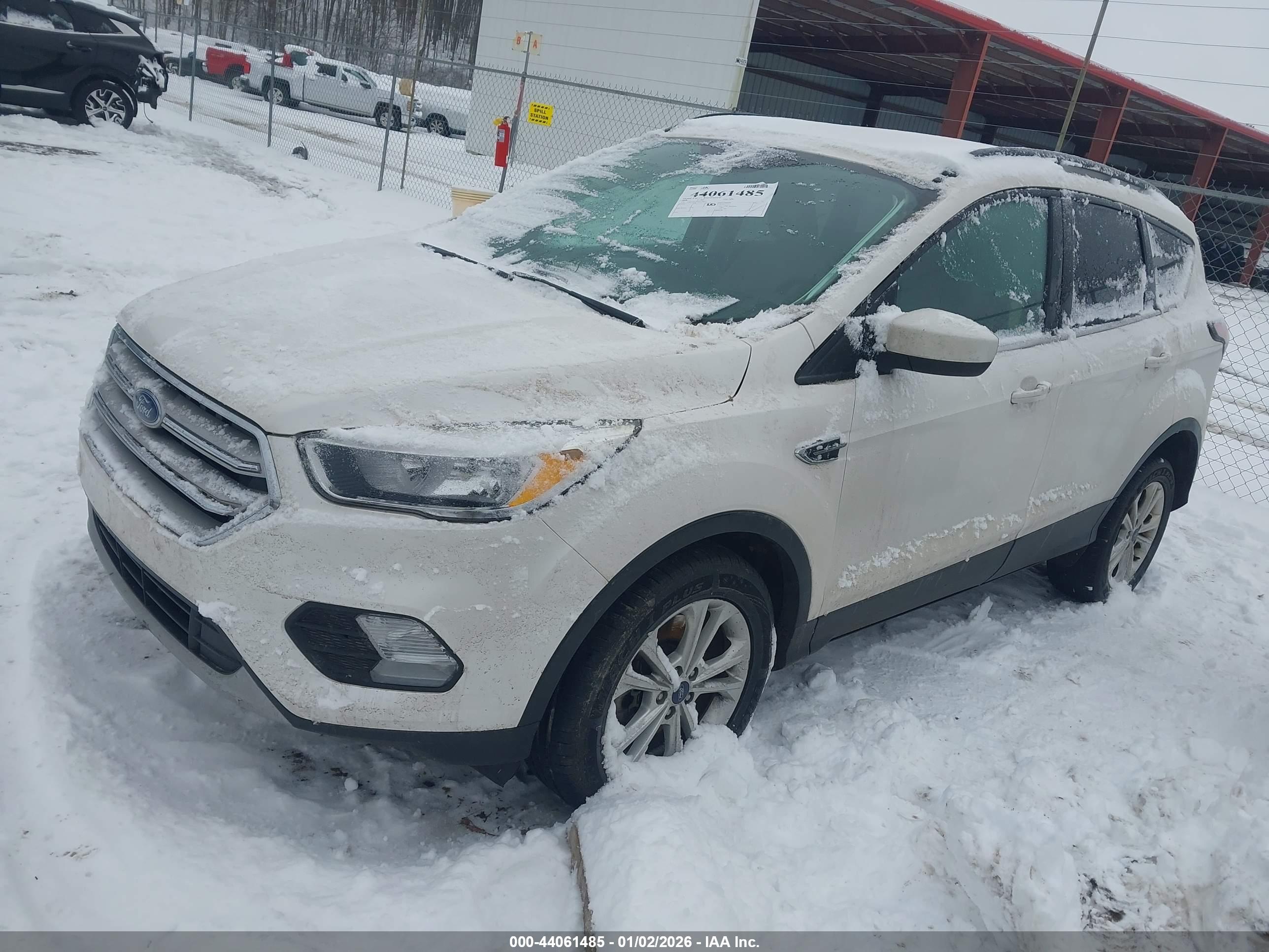 FORD ESCAPE image 2