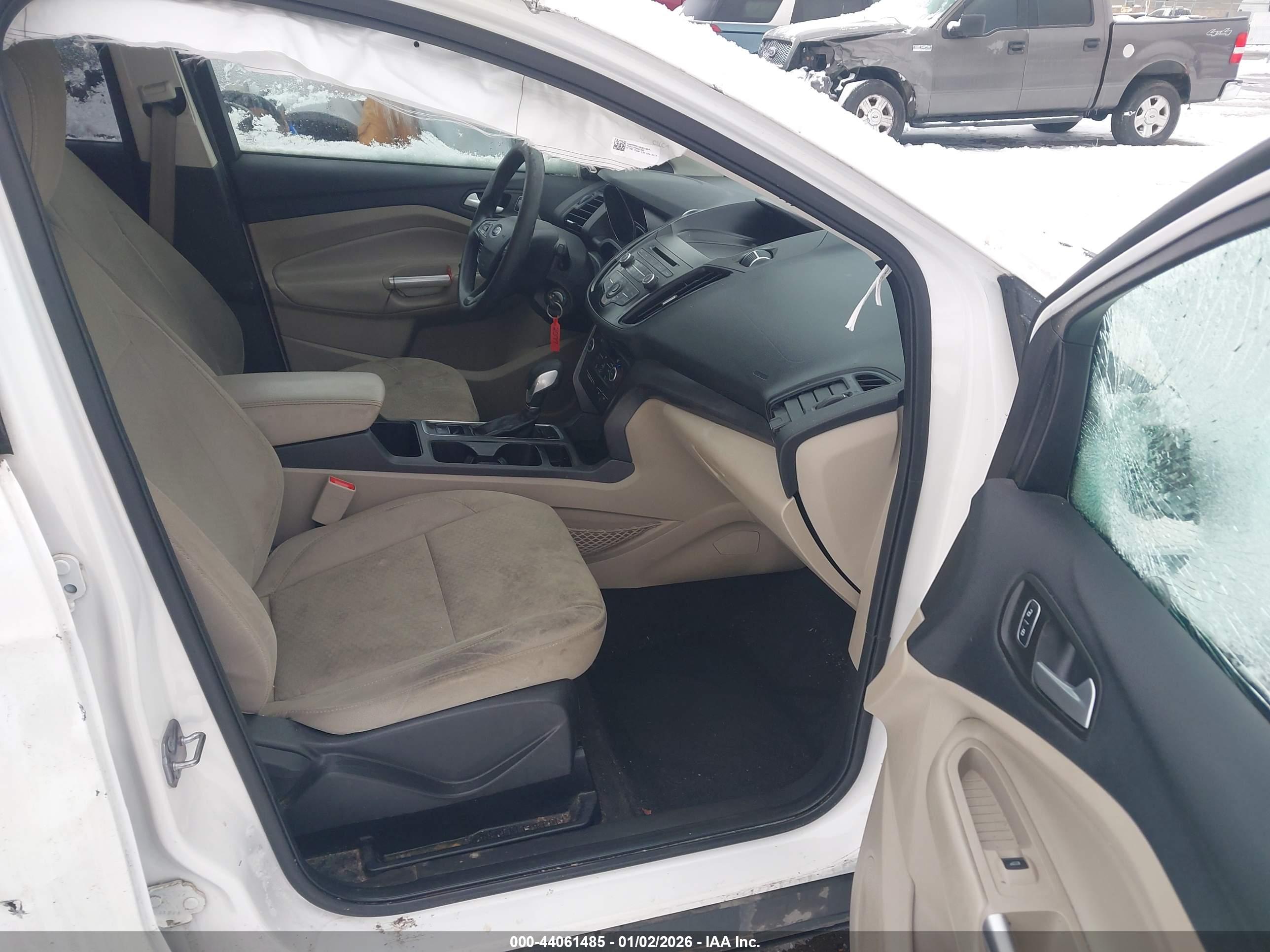 FORD ESCAPE image 5