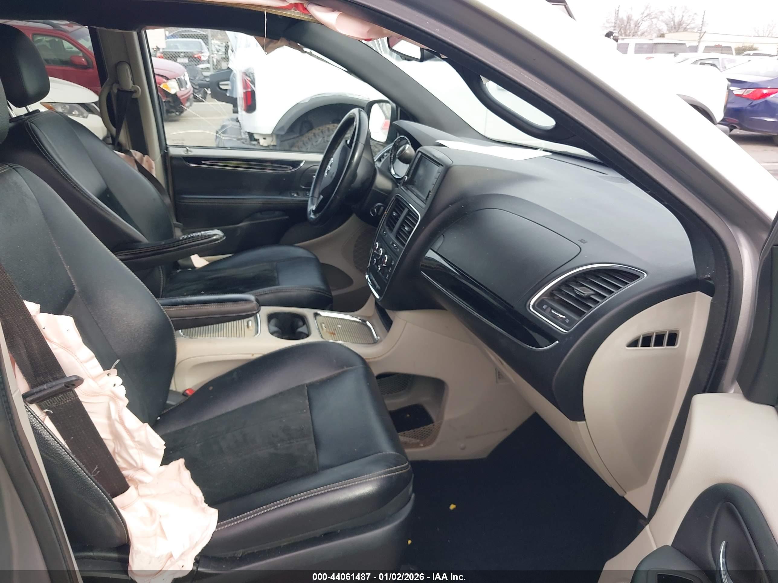 DODGE GRAND image 5