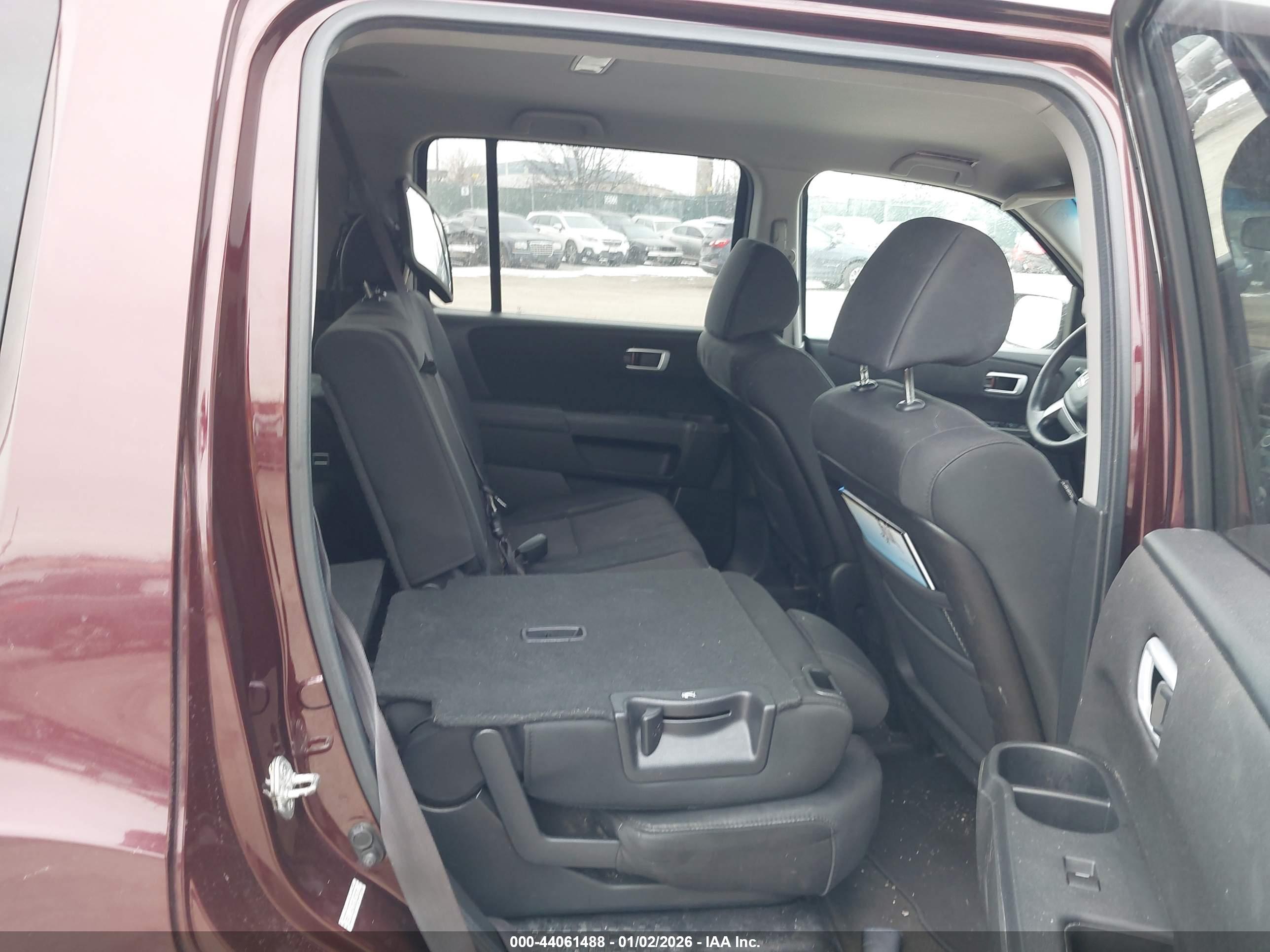 HONDA PILOT image 8