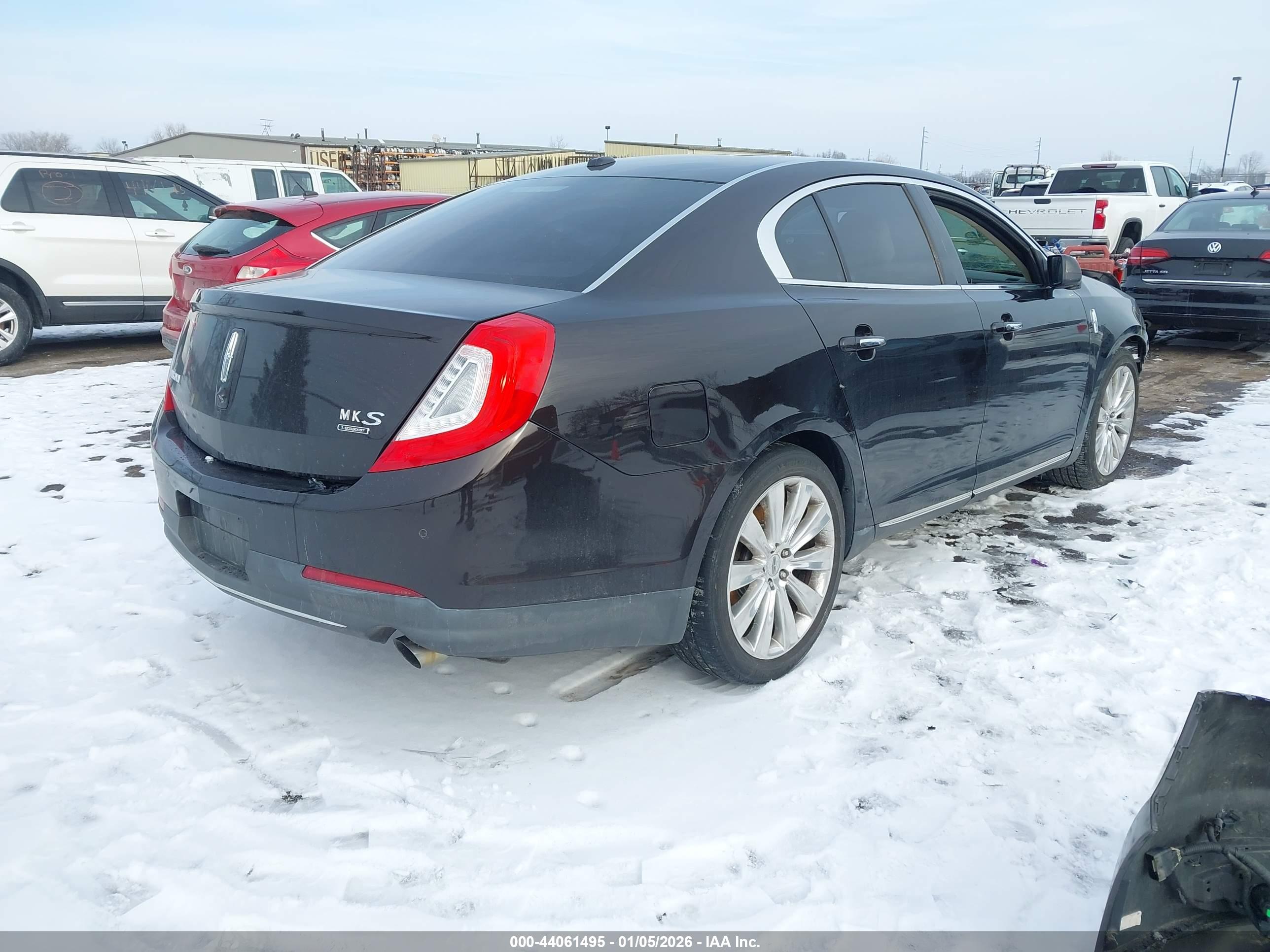 LINCOLN MKS image 4
