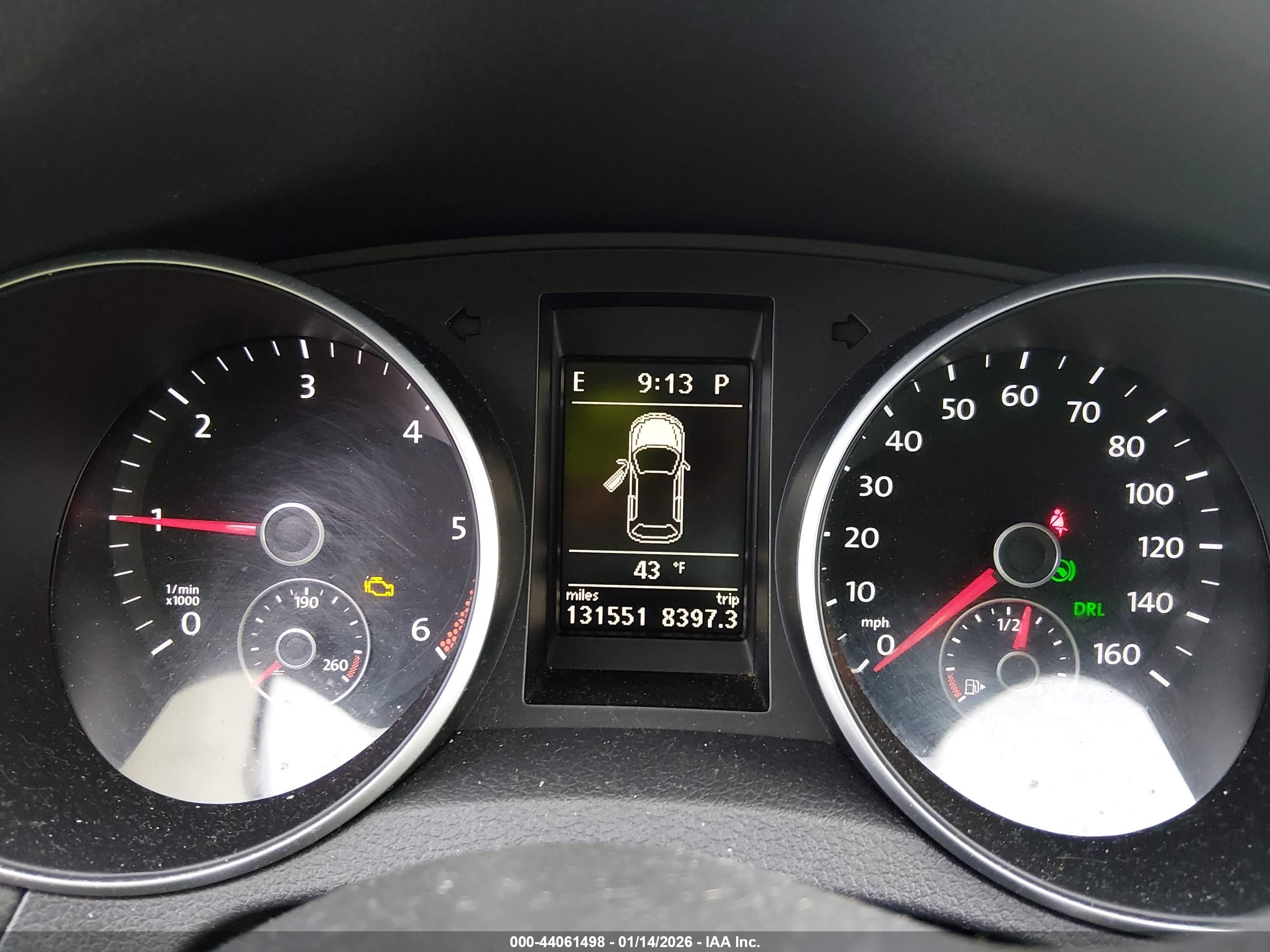 VOLKSWAGEN GOLF image 7