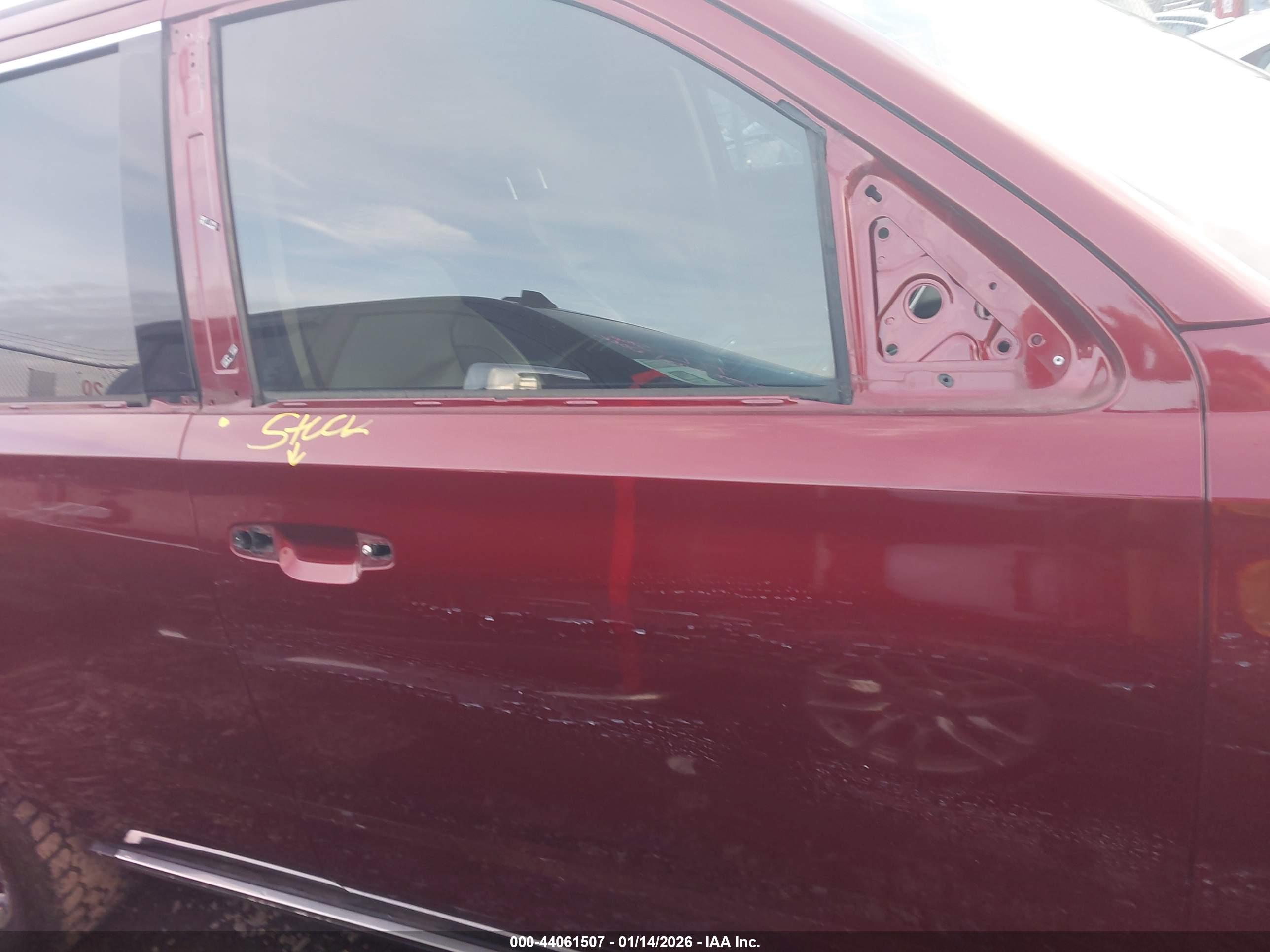 CHEVROLET TAHOE image 5