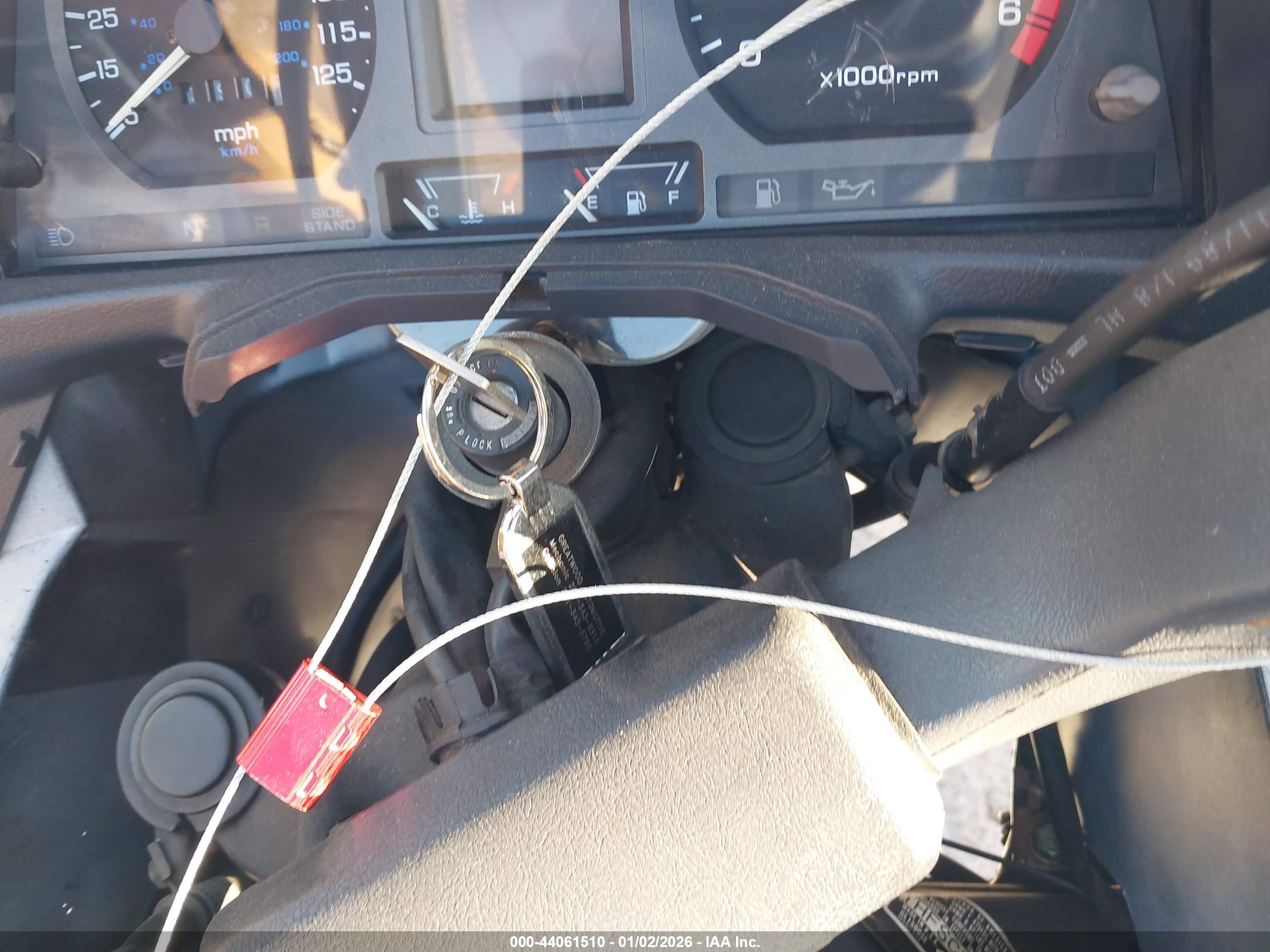HONDA GL1500 image 11