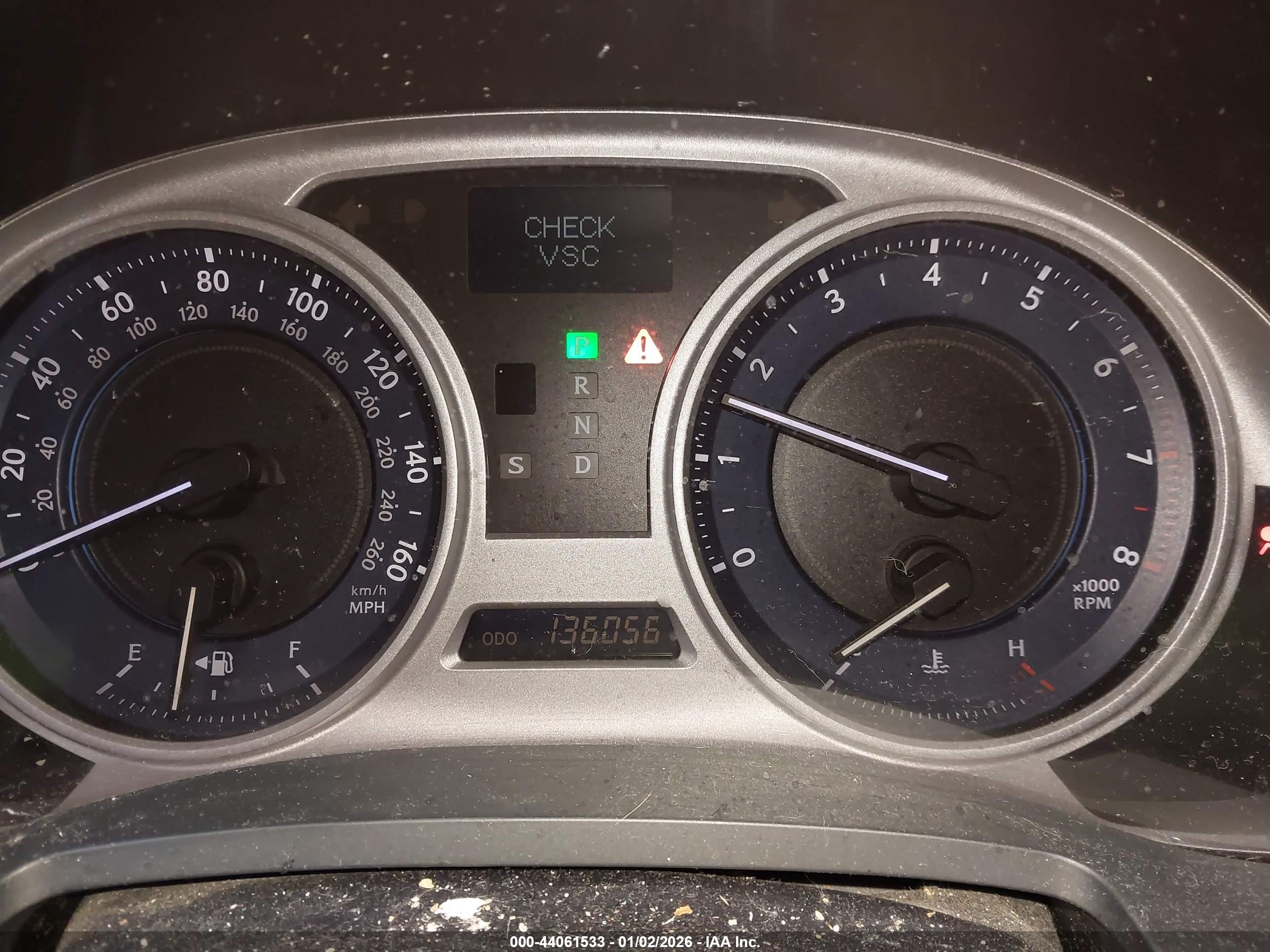 LEXUS IS image 7