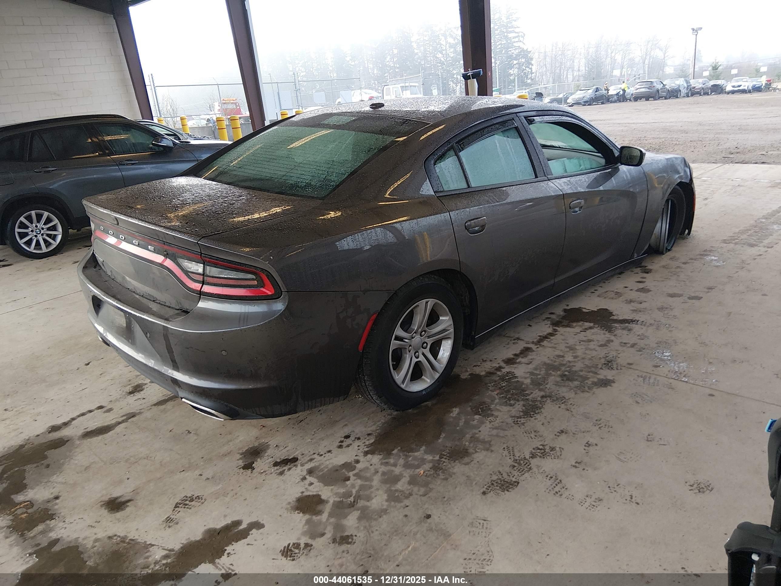DODGE CHARGER image 4