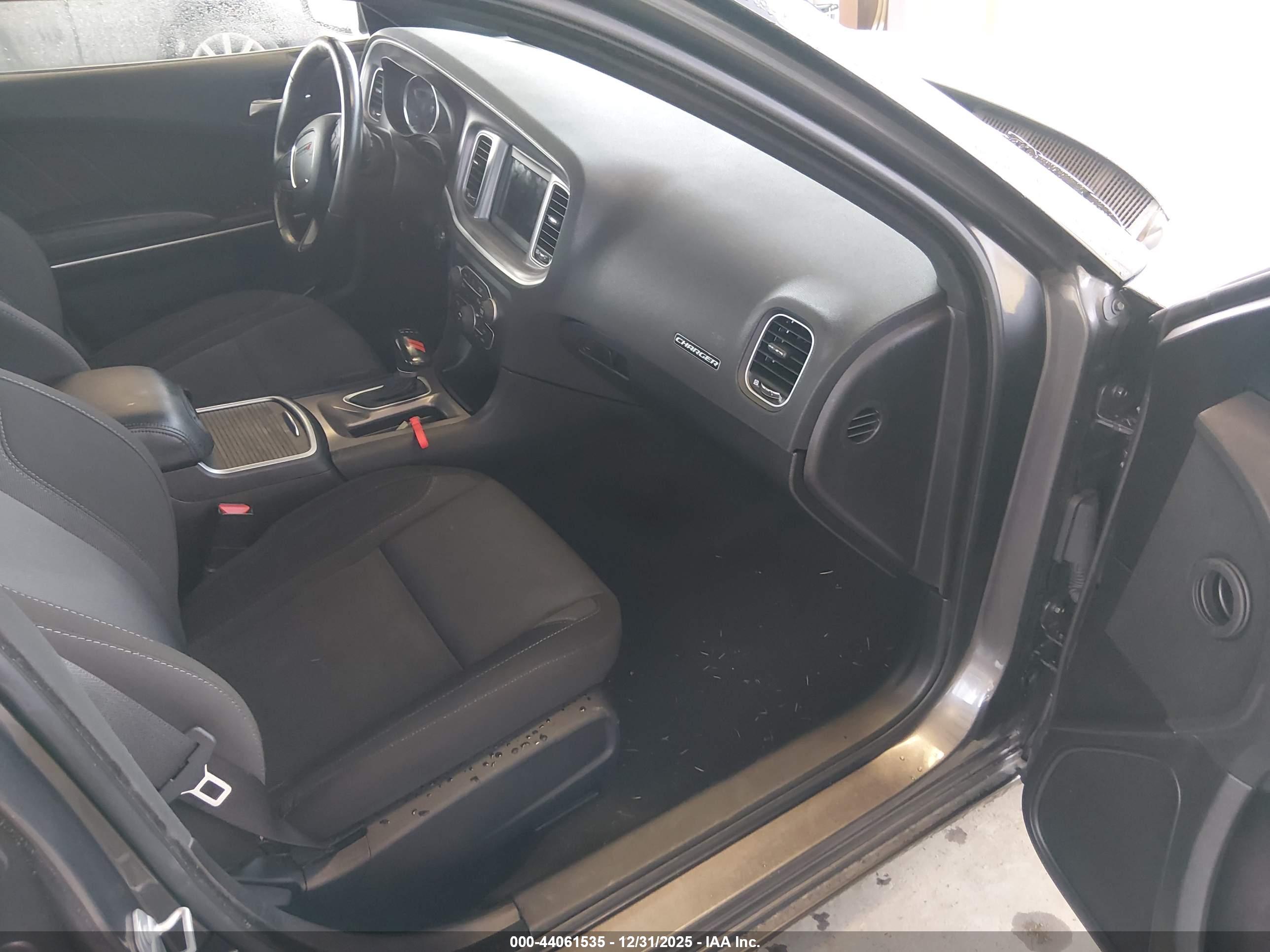 DODGE CHARGER image 5