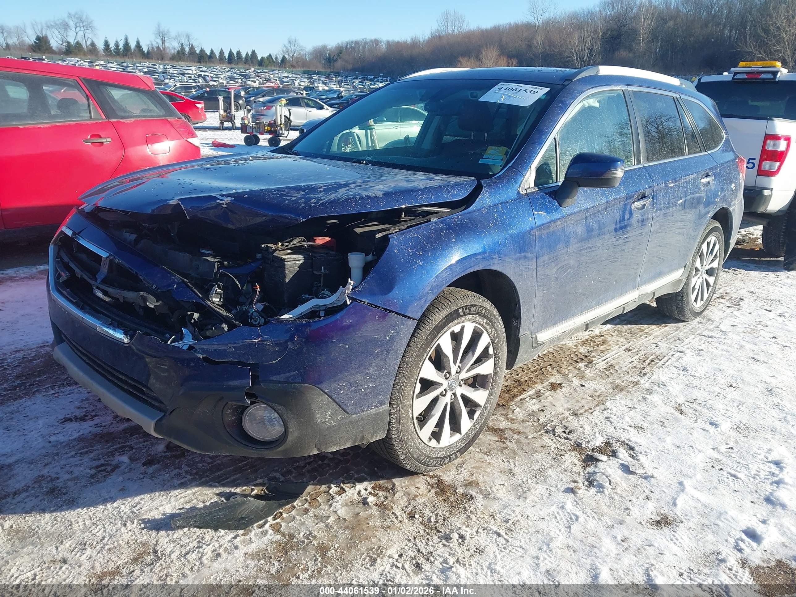 SUBARU OUTBACK image 2