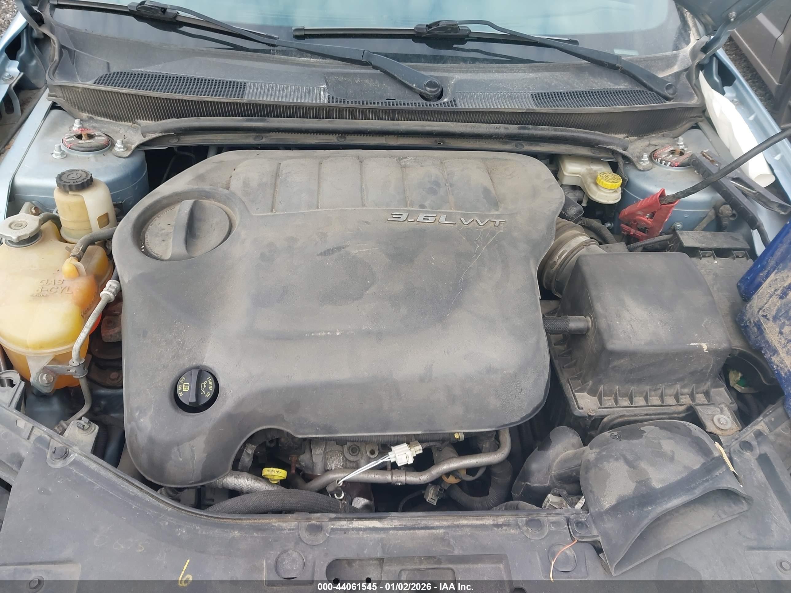 CHRYSLER 200 image 10