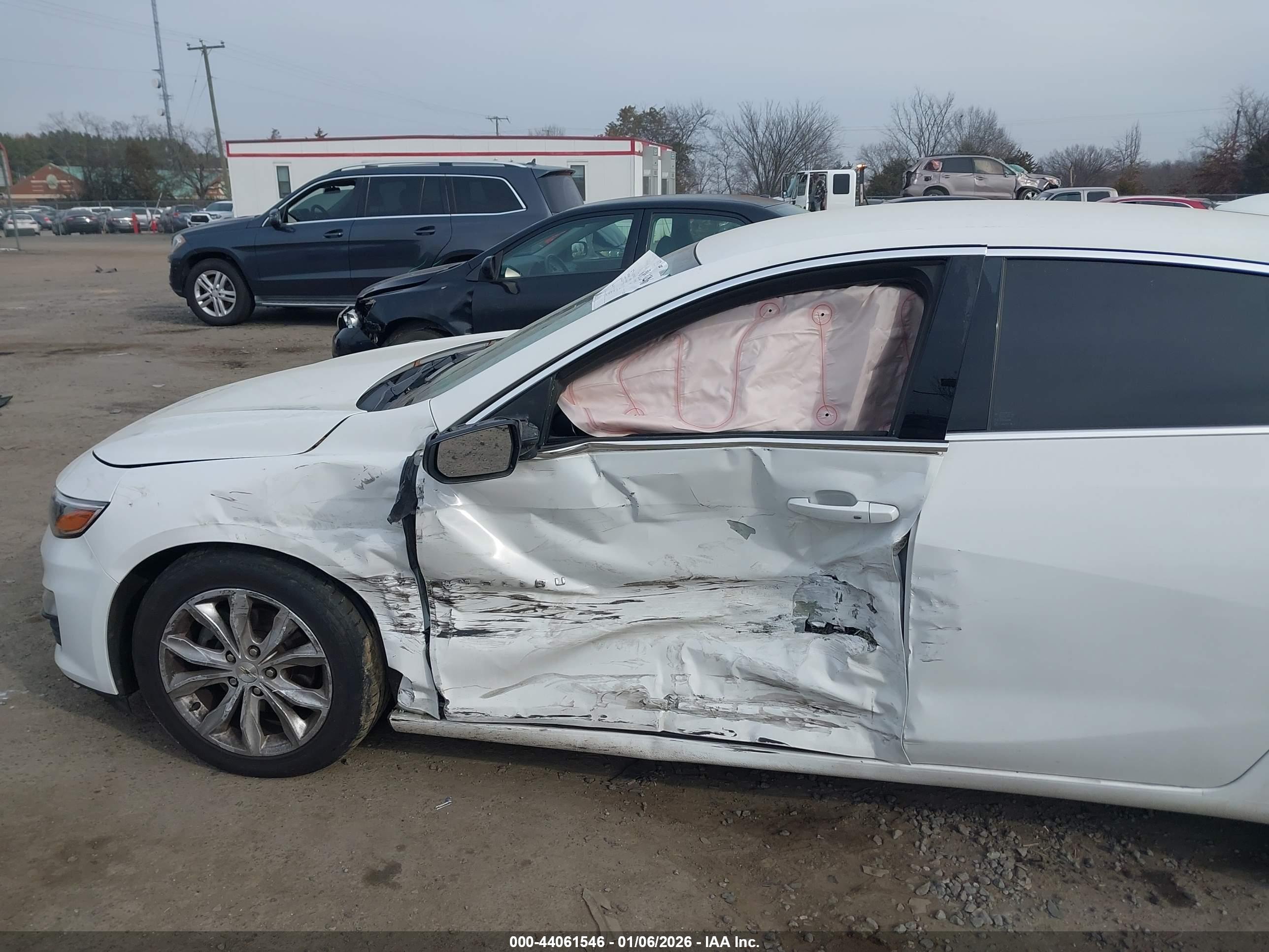 CHEVROLET MALIBU image 6