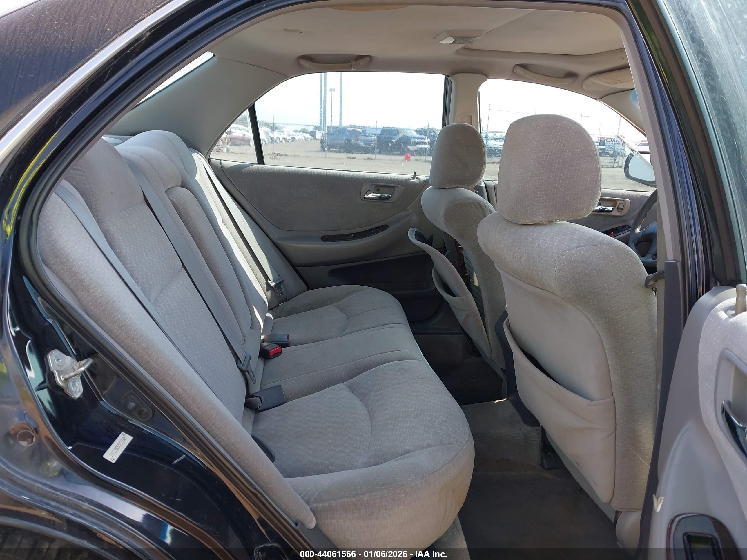 HONDA ACCORD image 8