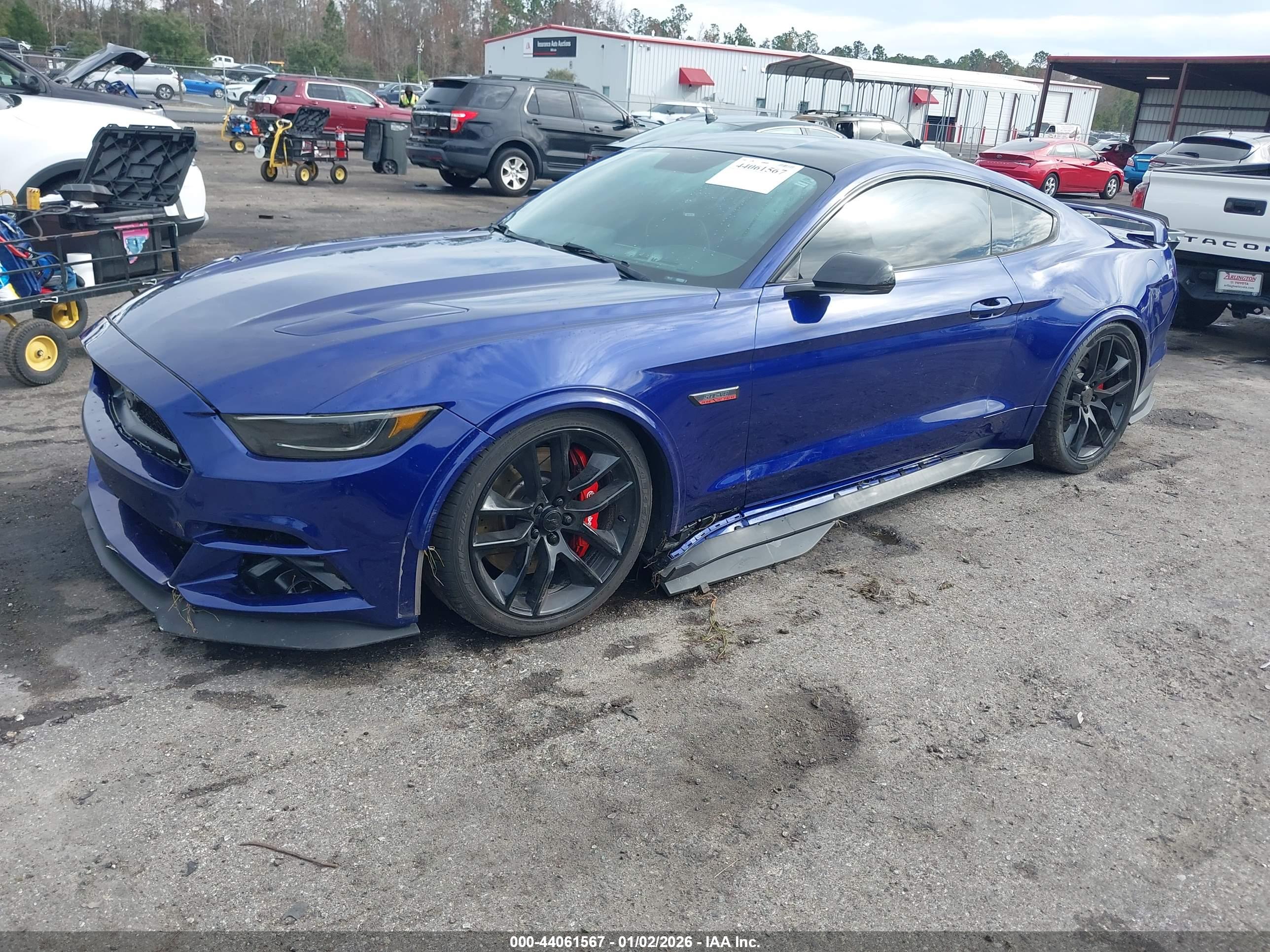 FORD MUSTANG image 2