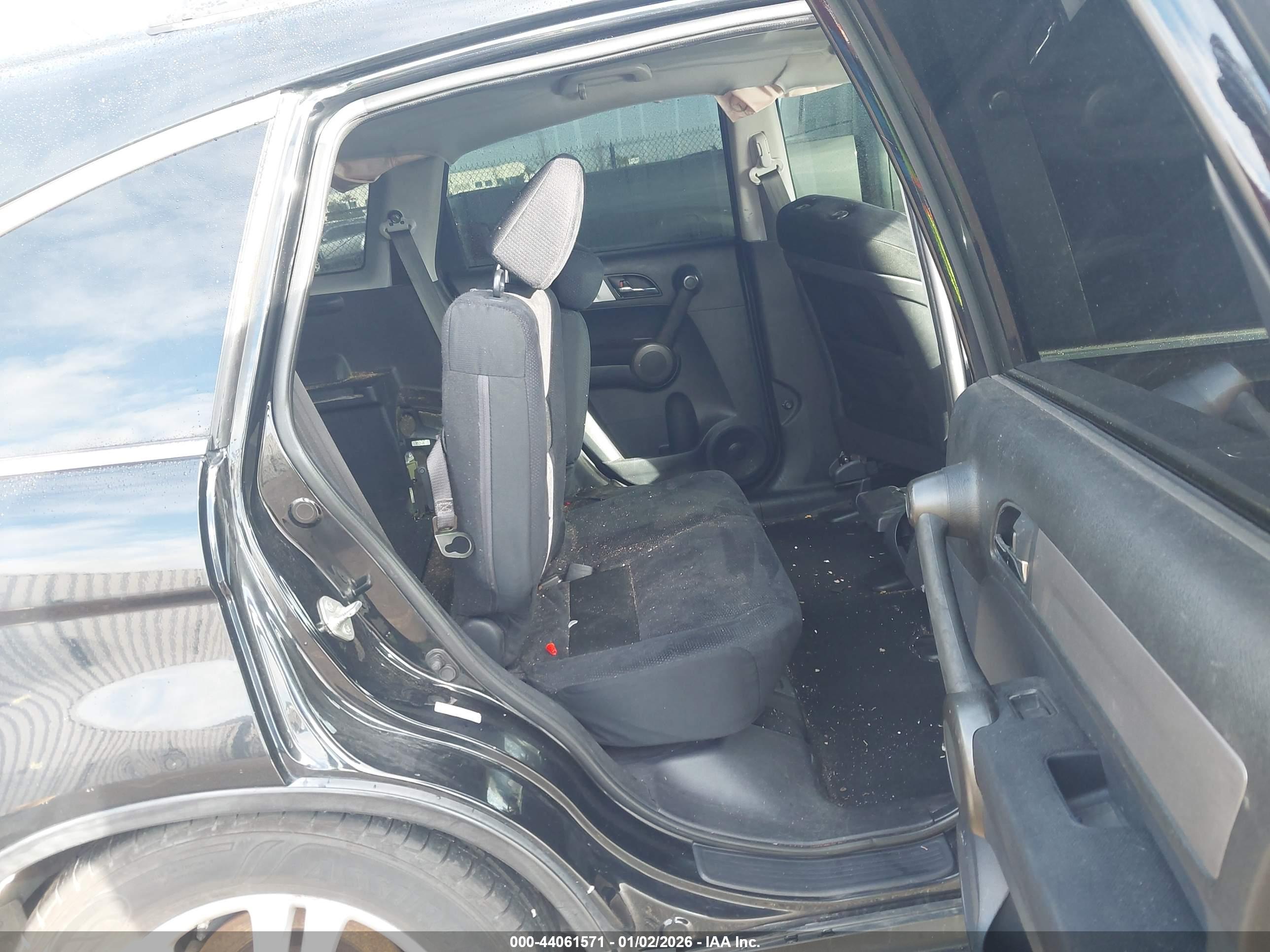 HONDA CR-V image 8