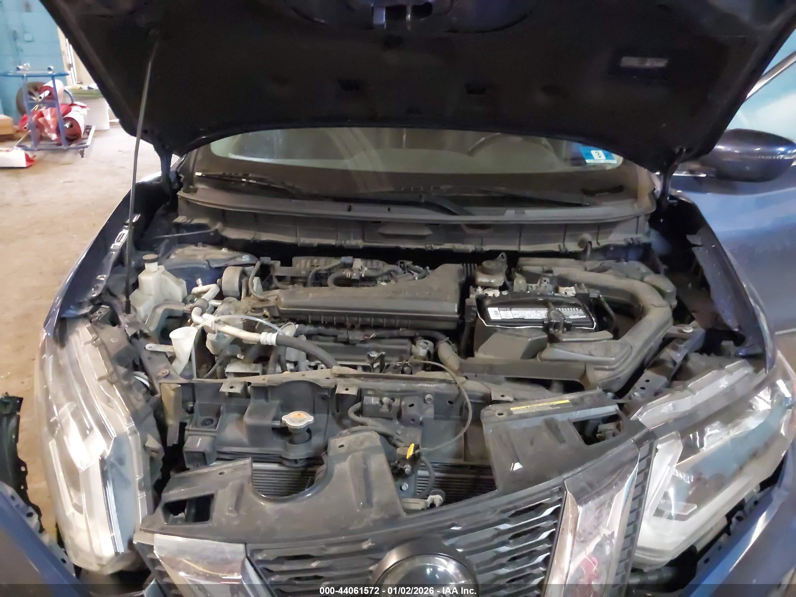 NISSAN ROGUE image 10
