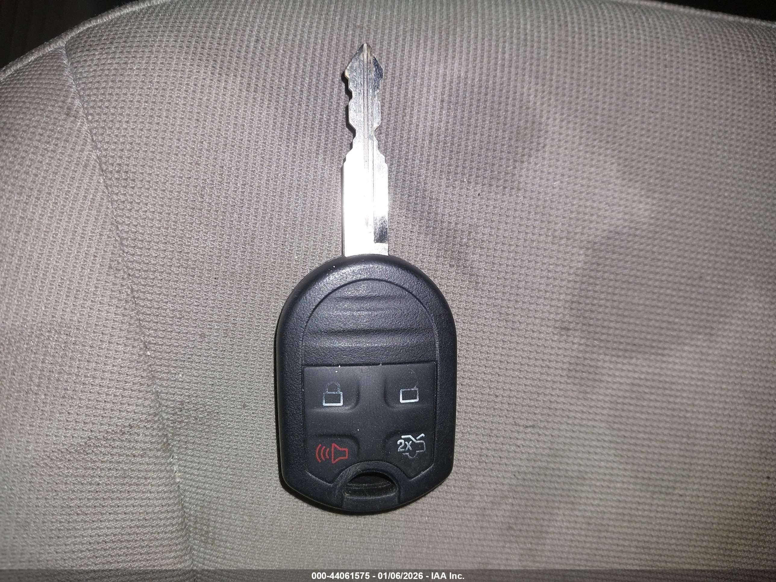 FORD EDGE image 11