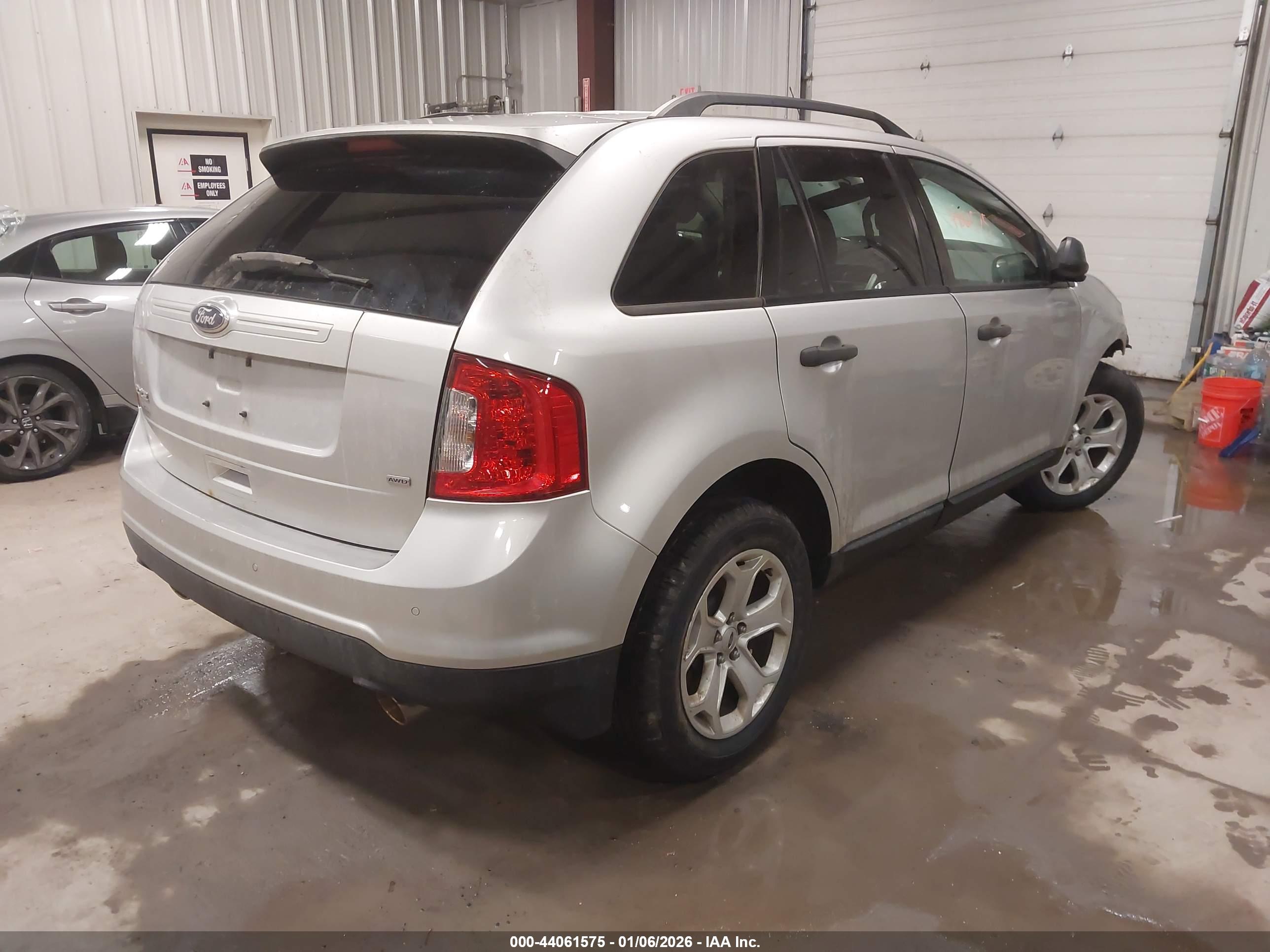 FORD EDGE image 4