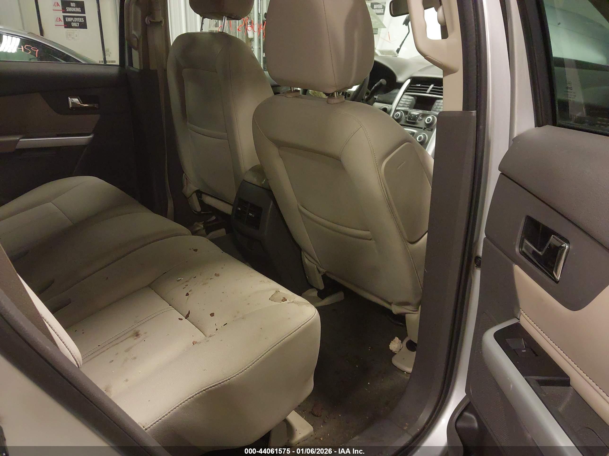 FORD EDGE image 8