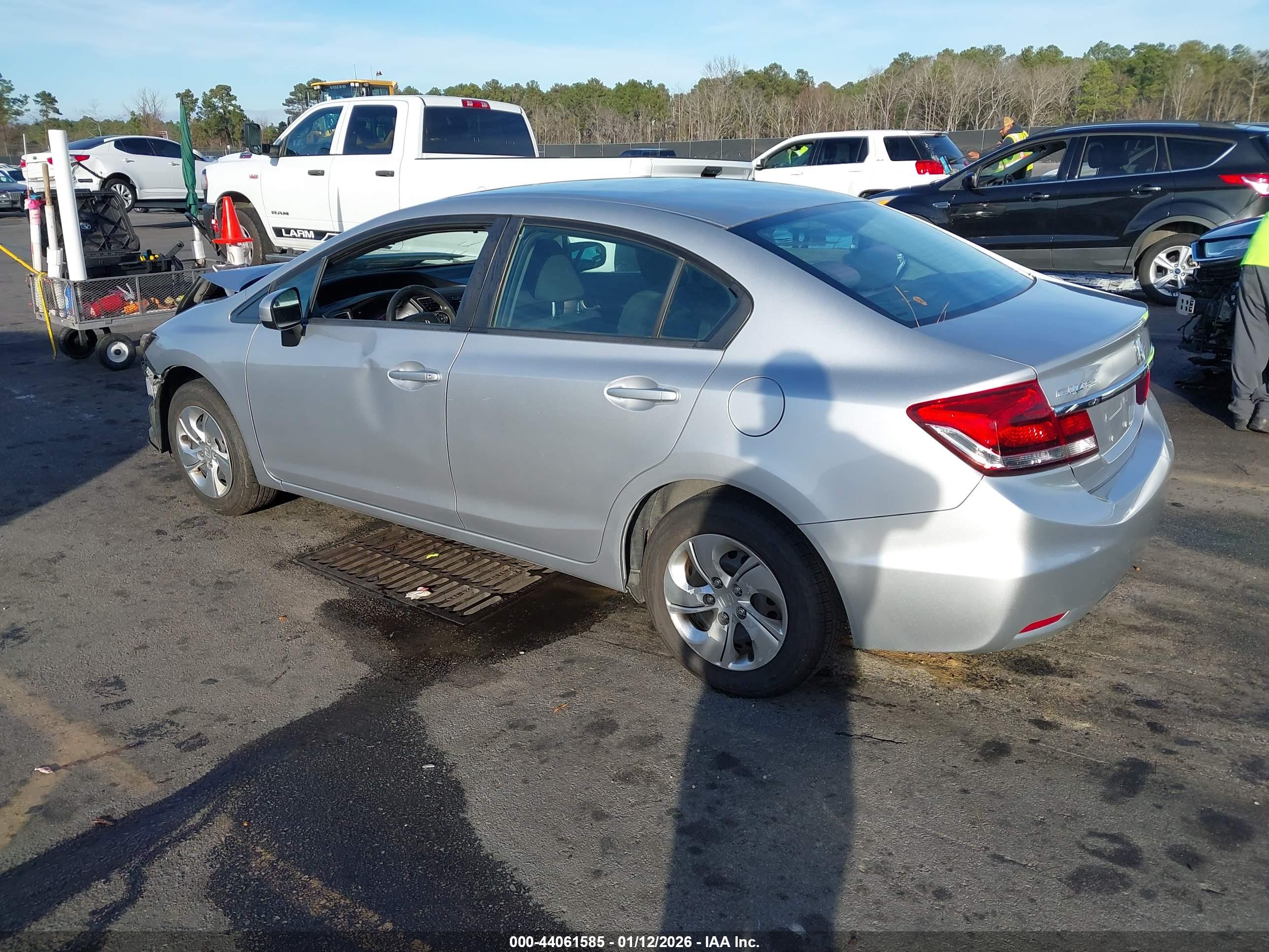 HONDA CIVIC image 3