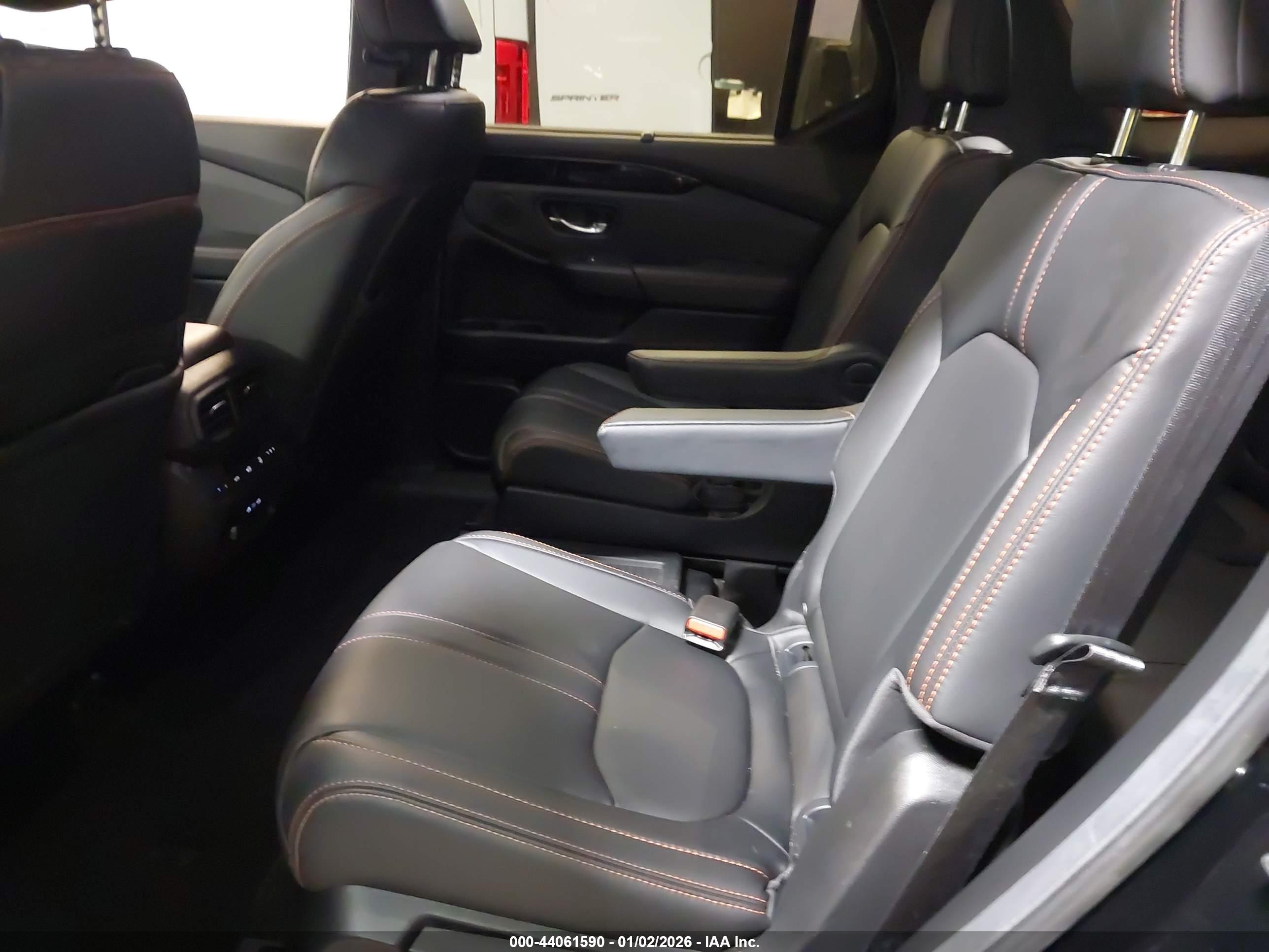 HONDA PILOT image 8