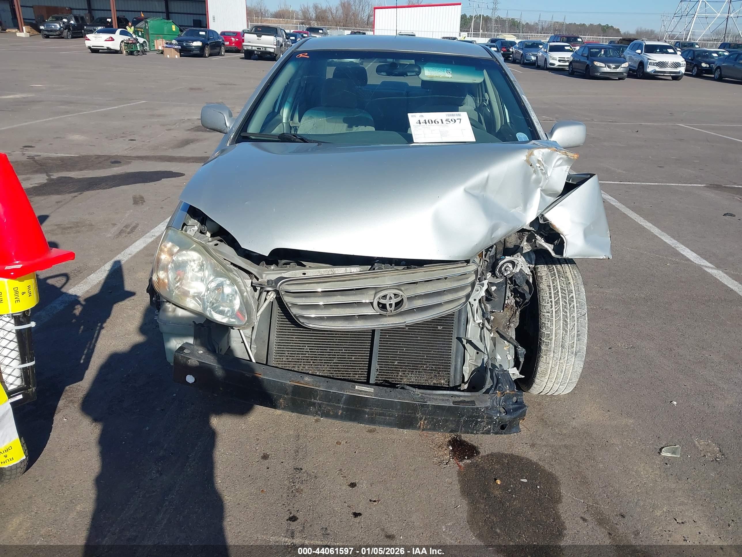 TOYOTA COROLLA image 6