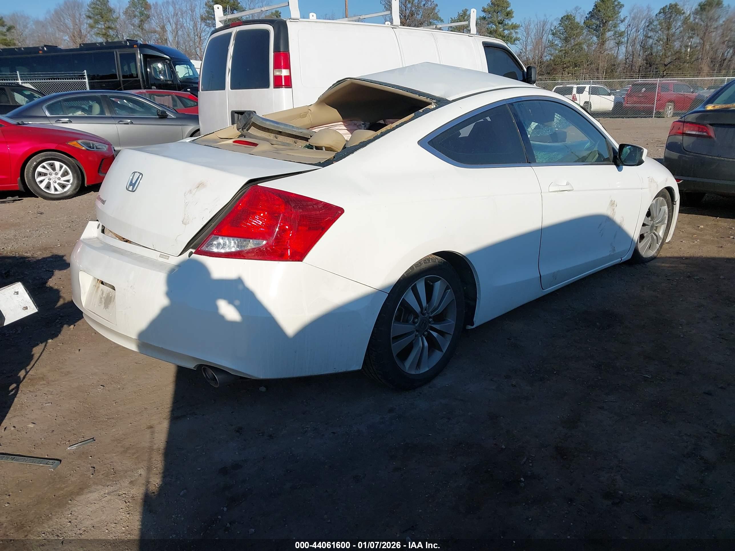 HONDA ACCORD image 4