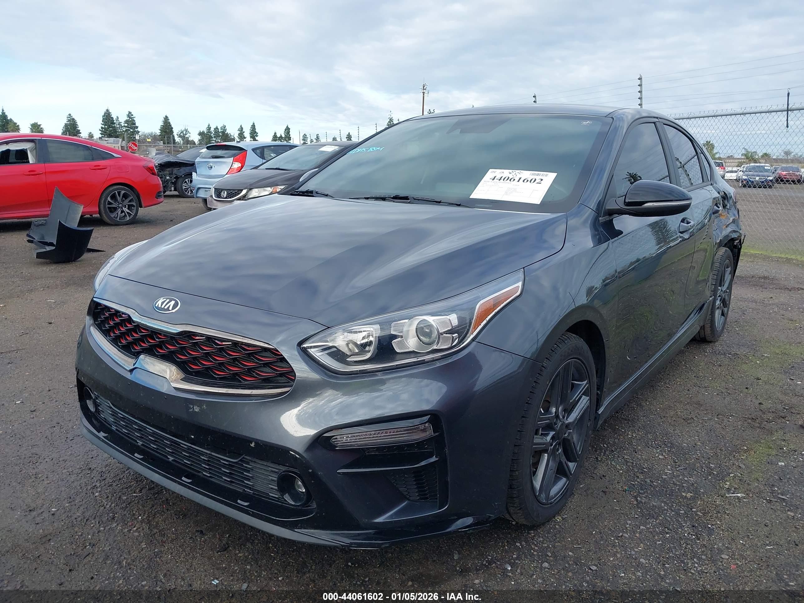 KIA FORTE image 2
